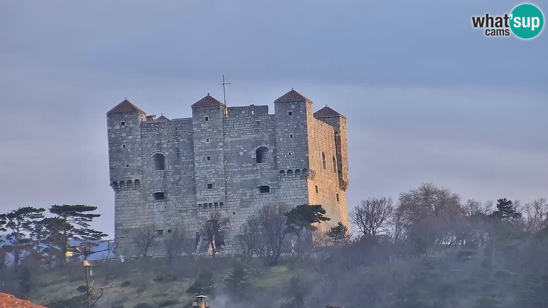 Senj Spletna kamera – pogled na obalo Senja
