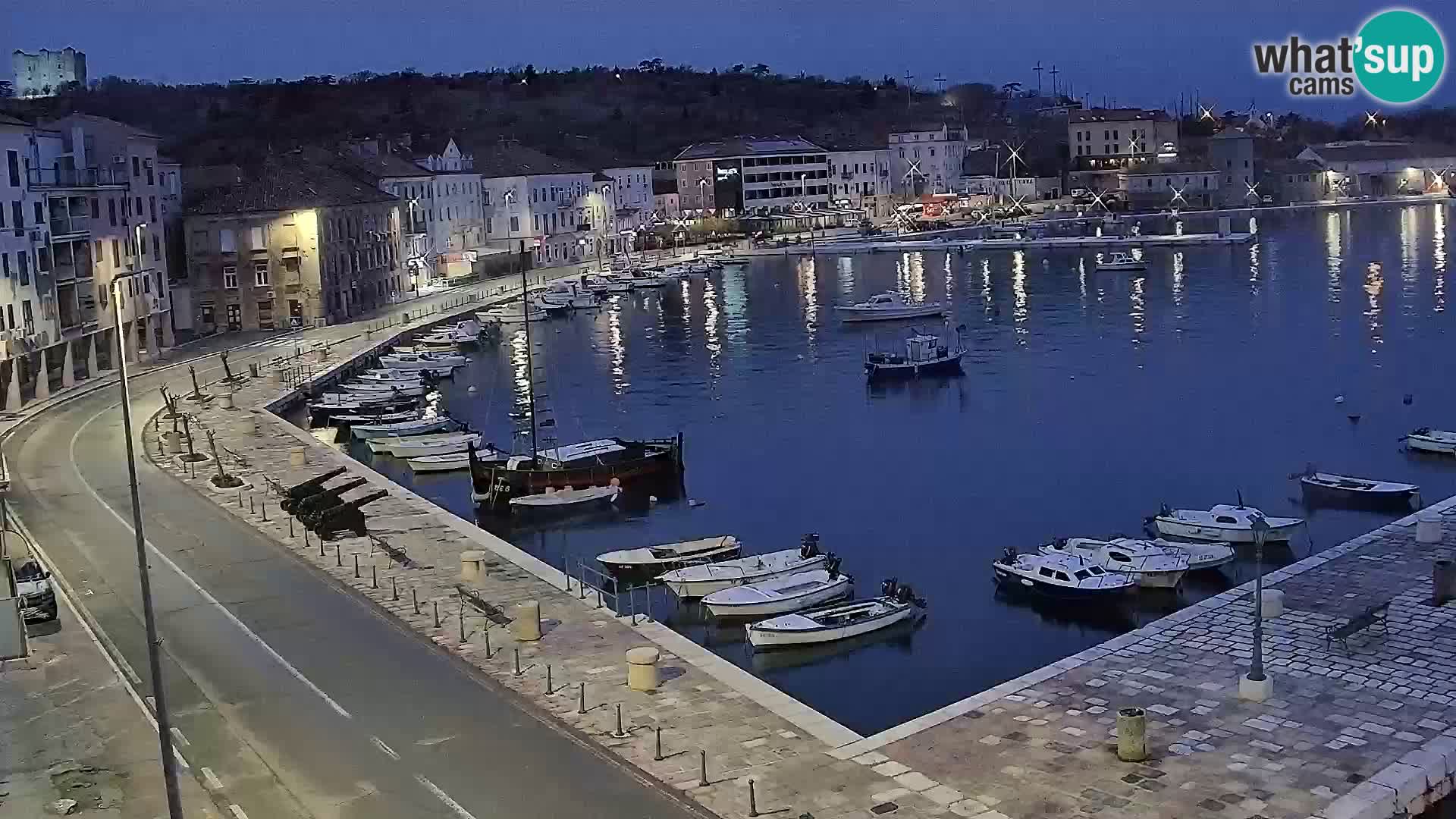 Livecam Senj – Vue panoramique de Senj riva