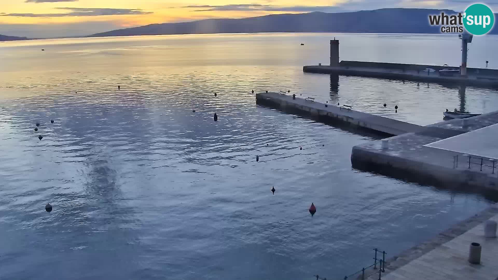 Senj Spletna kamera – pogled na obalo Senja