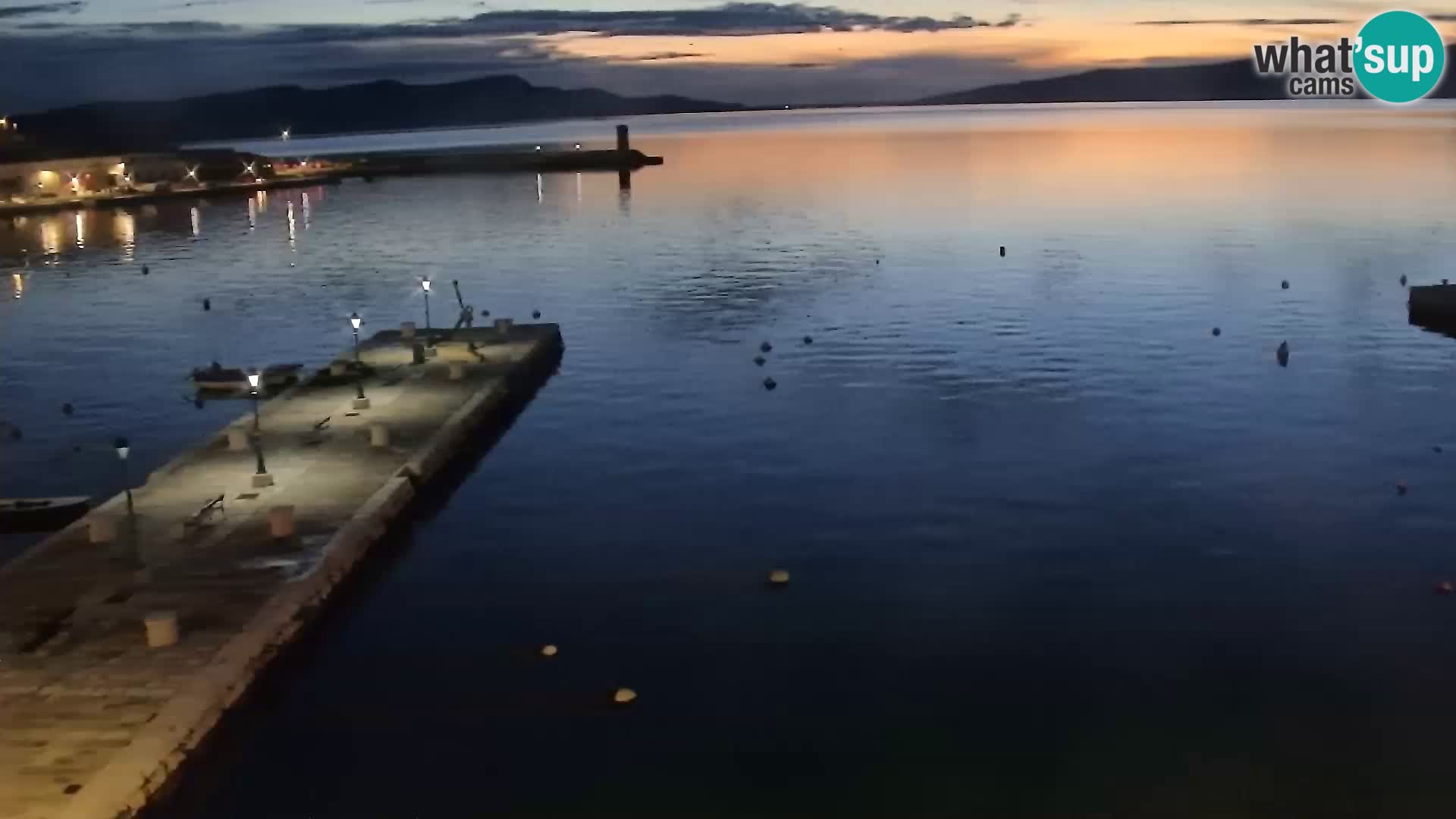 Senj Spletna kamera – pogled na obalo Senja