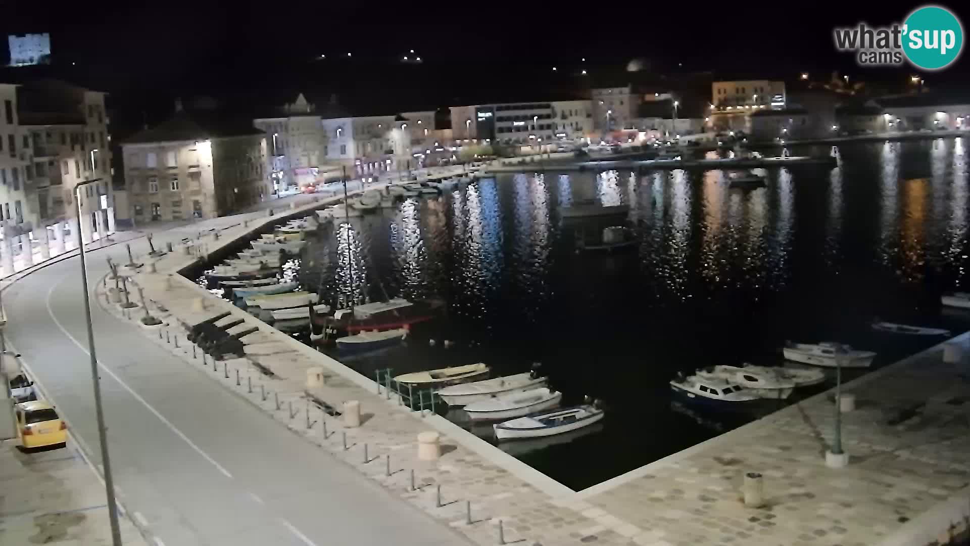 Webcam Senj – Panoramablick auf die Riva Senj