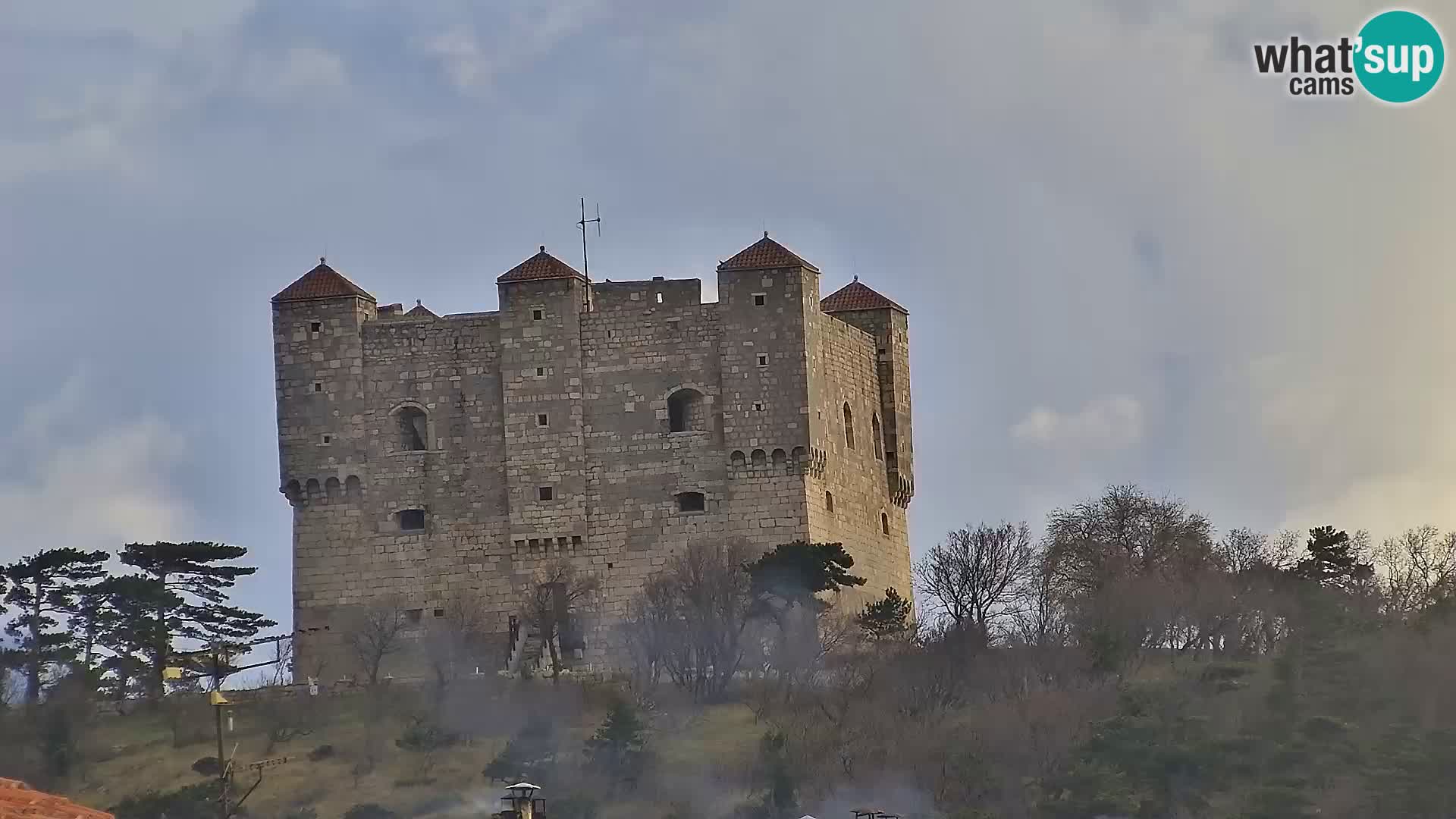 Senj Spletna kamera – pogled na obalo Senja