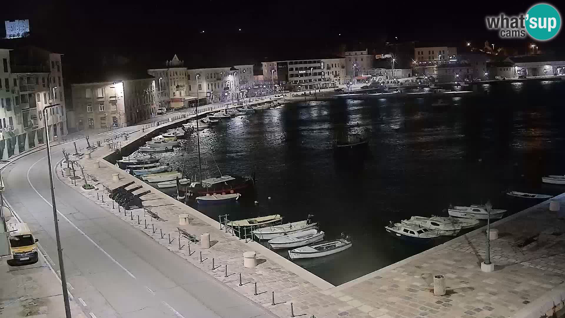 Senj Spletna kamera – pogled na obalo Senja