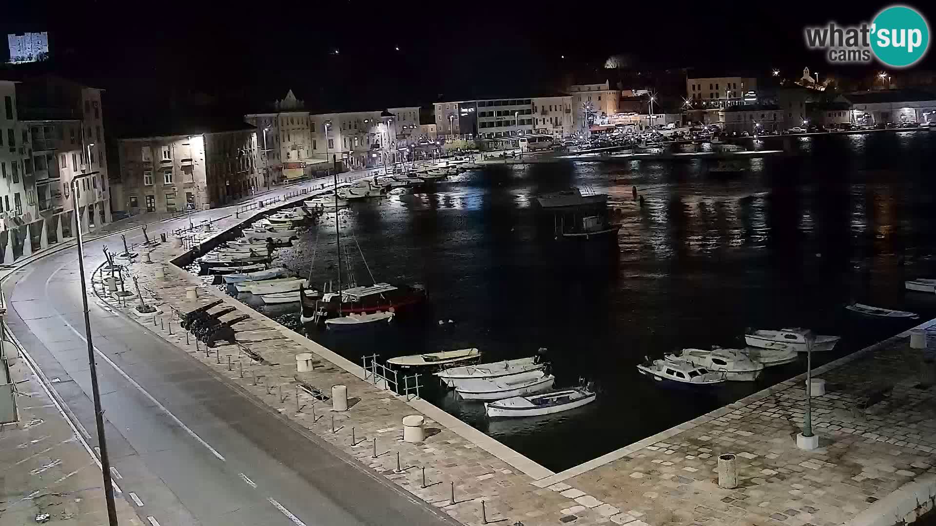 Senj Spletna kamera – pogled na obalo Senja