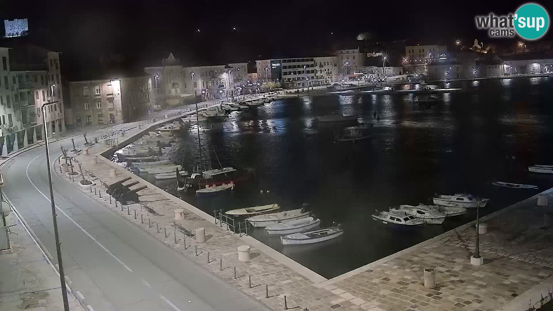 Kamera u živo Senj – Panoramski pogled na senjsku rivu