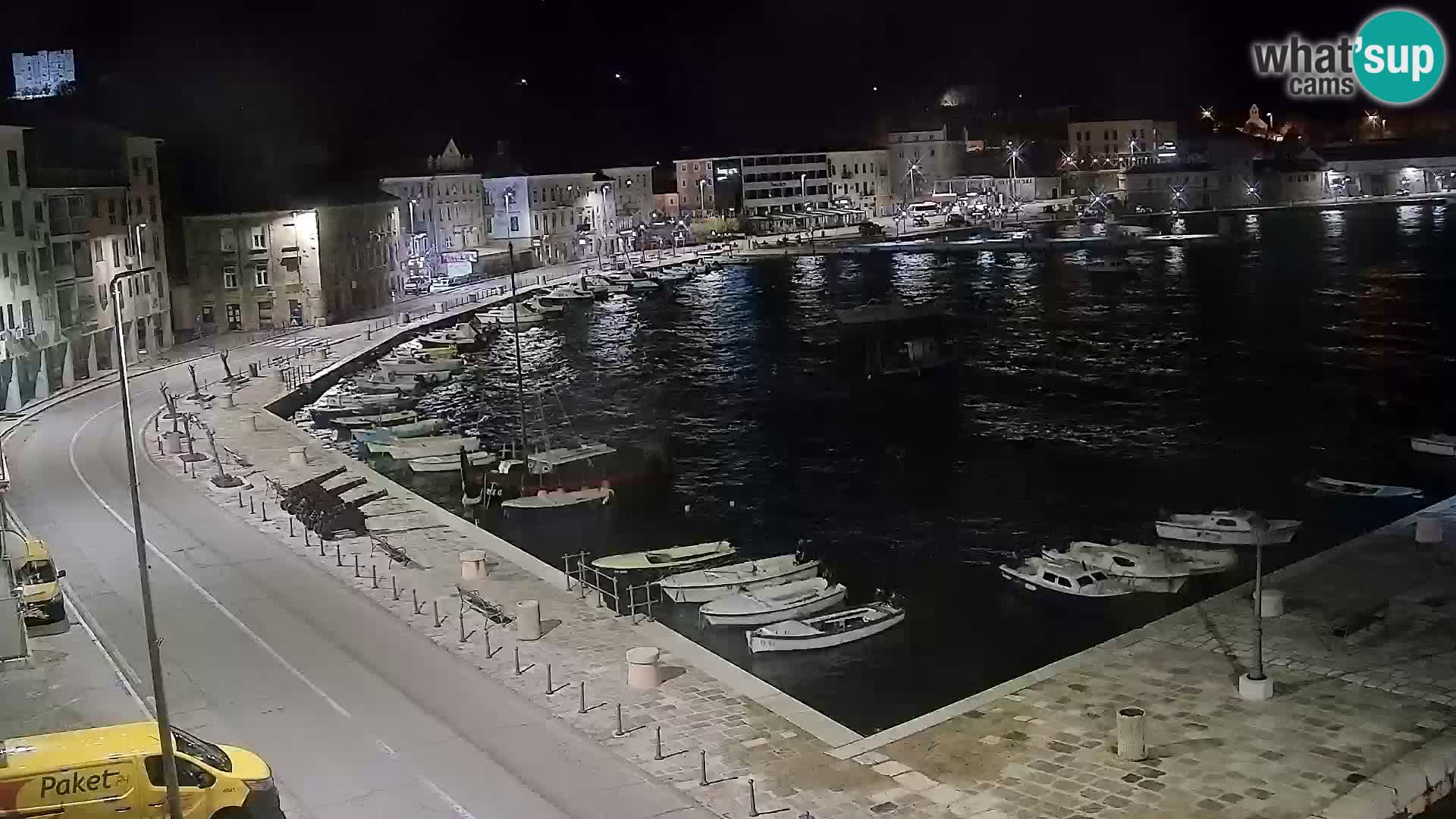 Kamera u živo Senj – Panoramski pogled na senjsku rivu