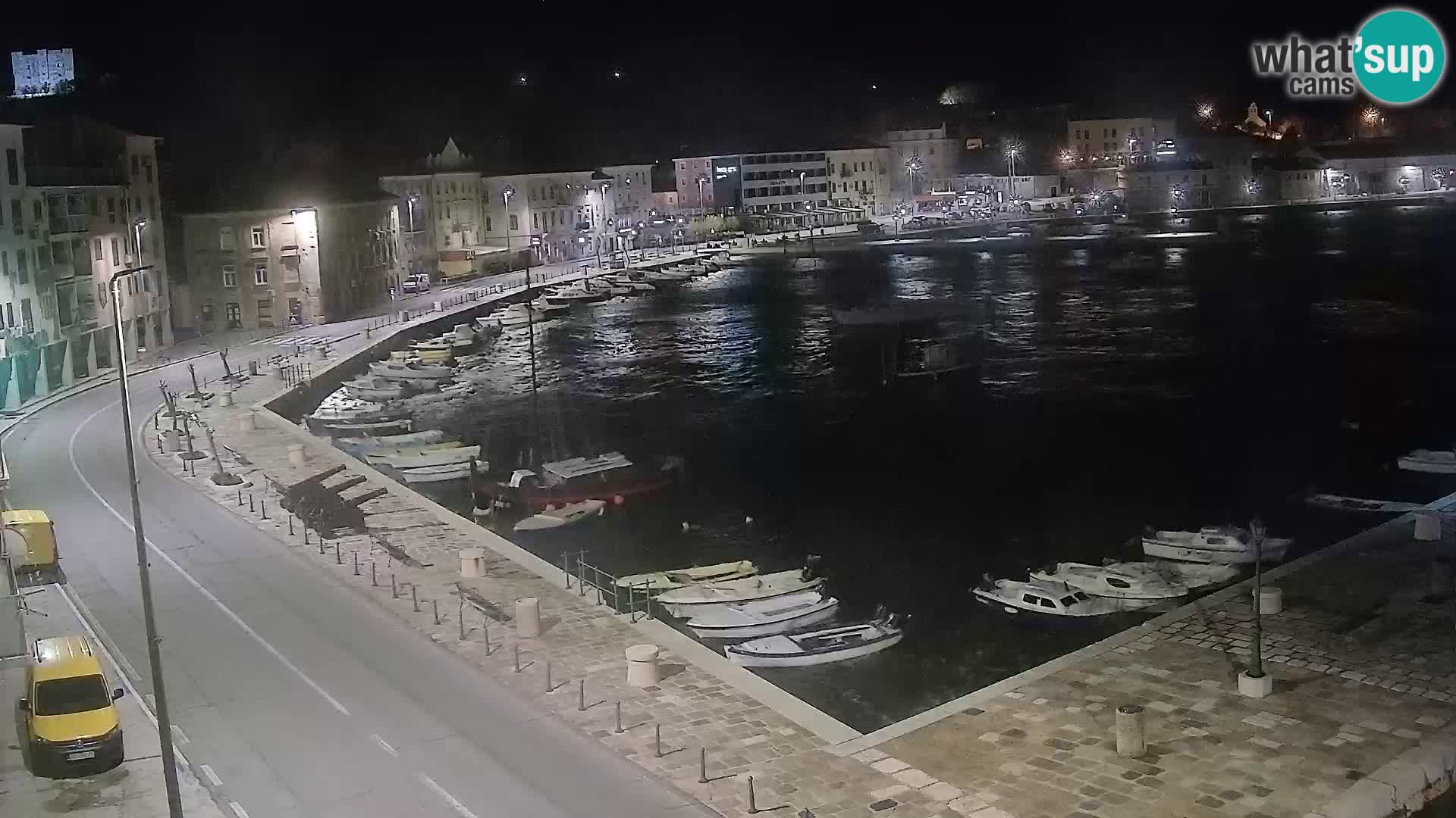 Kamera u živo Senj – Panoramski pogled na senjsku rivu