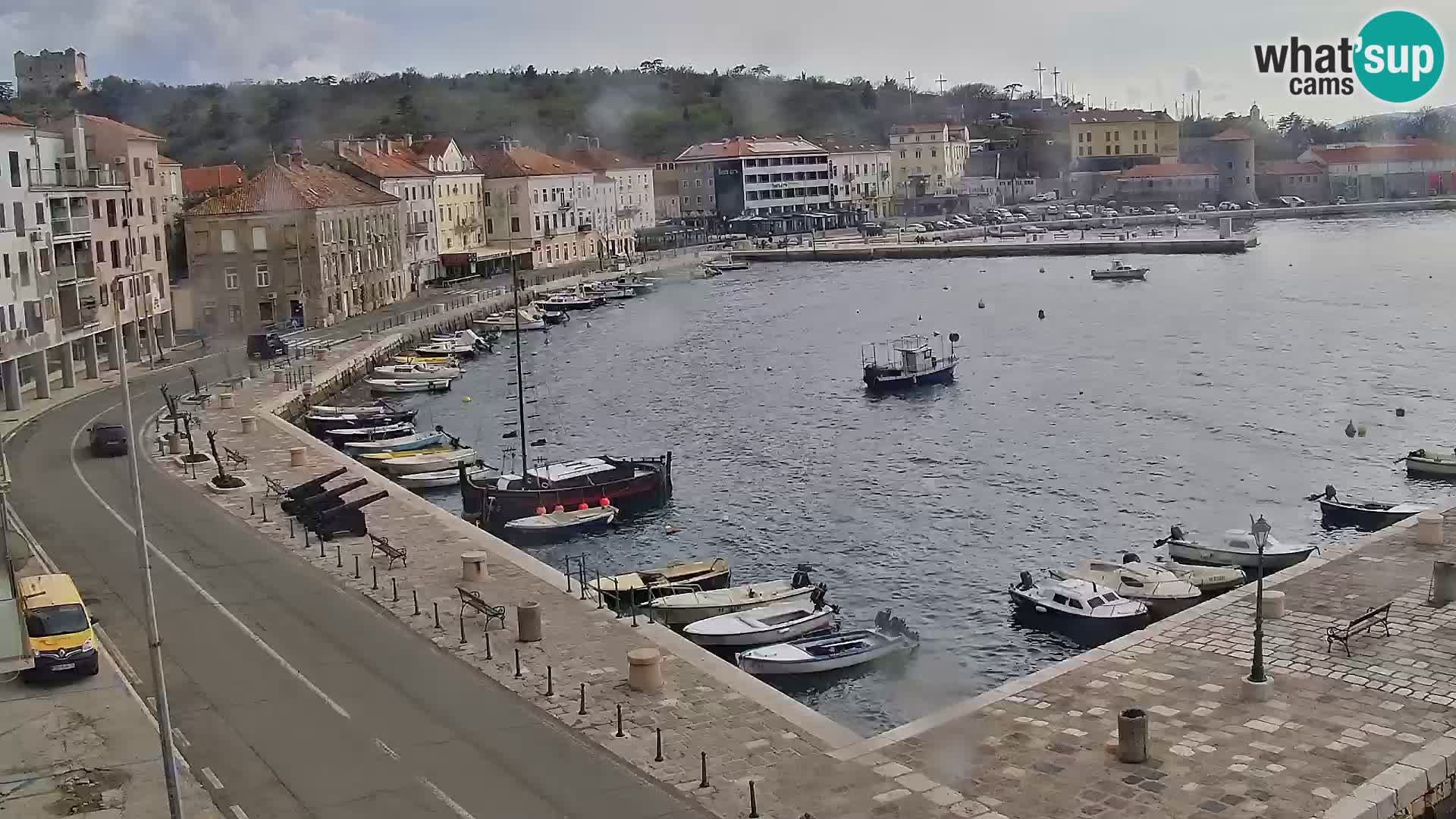 Senj Spletna kamera – pogled na obalo Senja