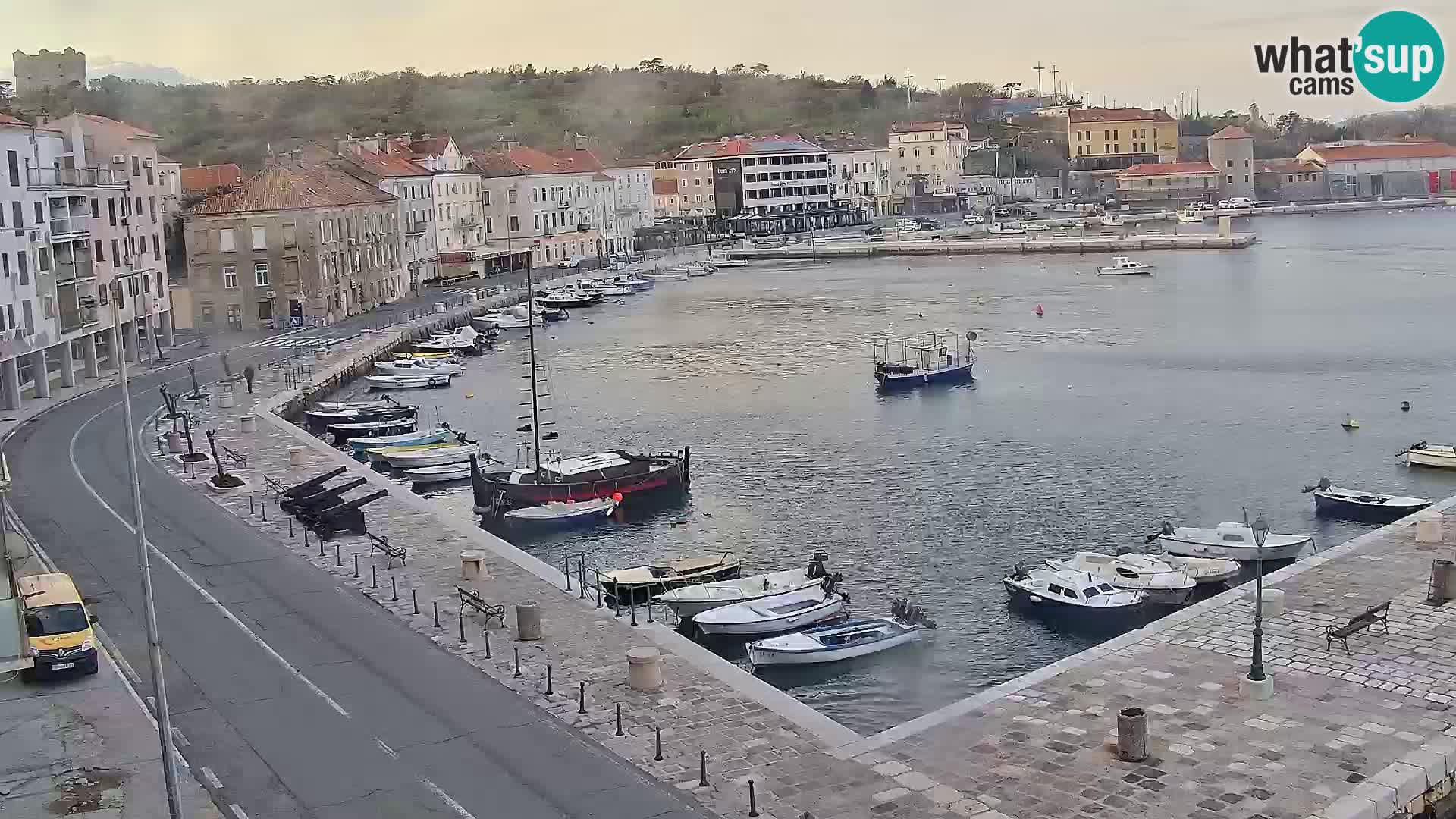 Senj Webcam – Panoramic view of Senj riva