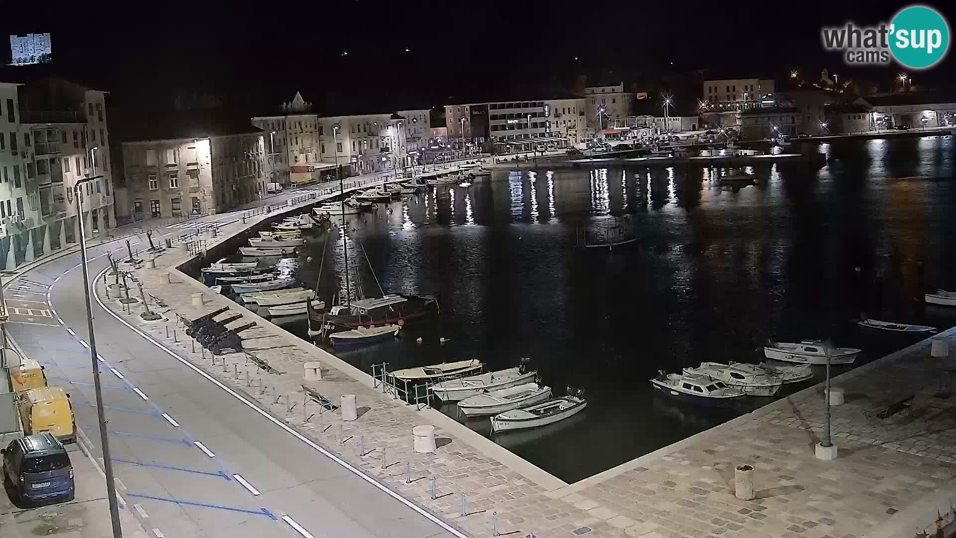 Kamera u živo Senj – Panoramski pogled na senjsku rivu