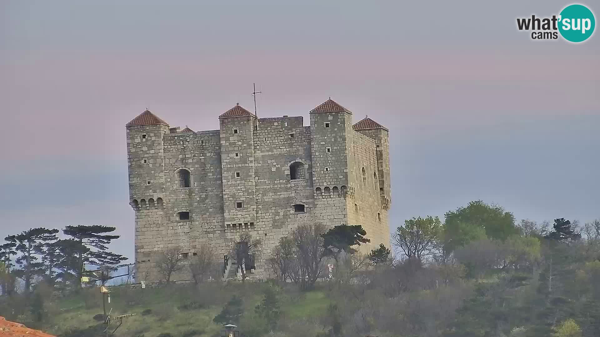 Senj Spletna kamera – pogled na obalo Senja