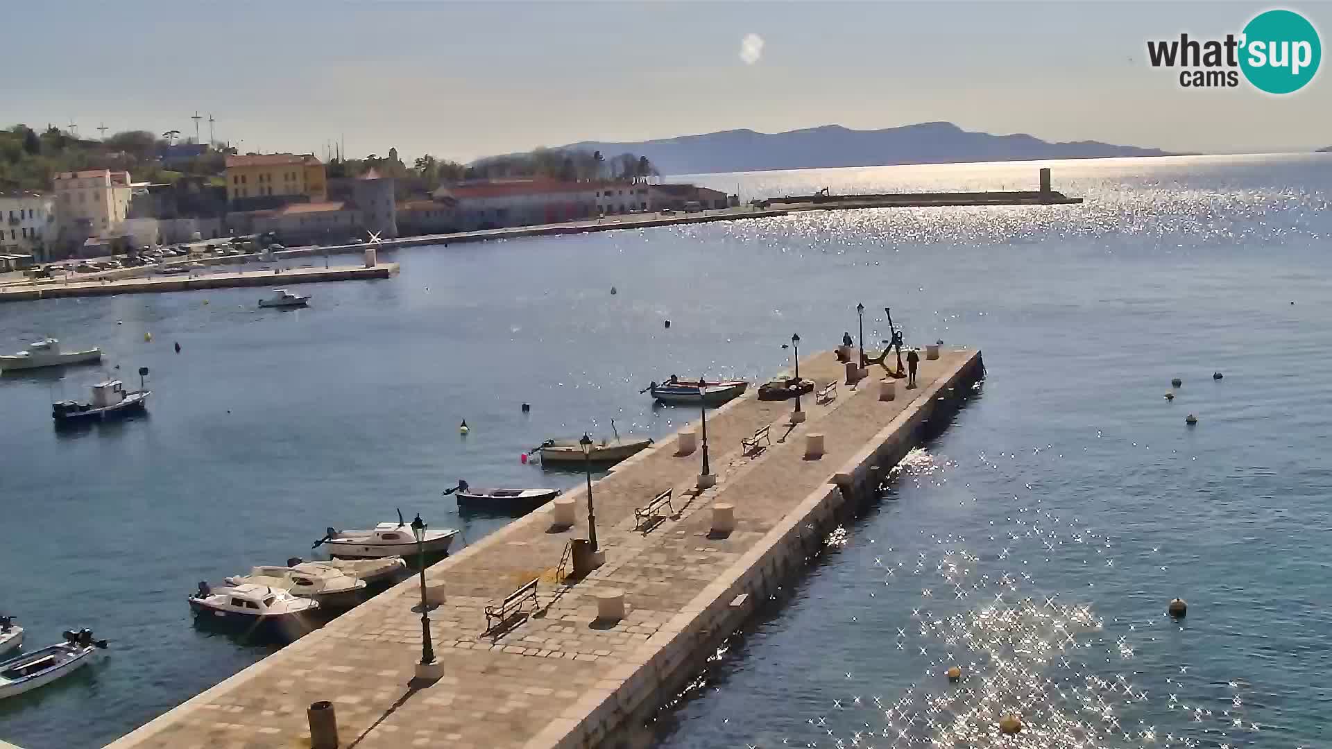 Kamera u živo Senj – Panoramski pogled na senjsku rivu