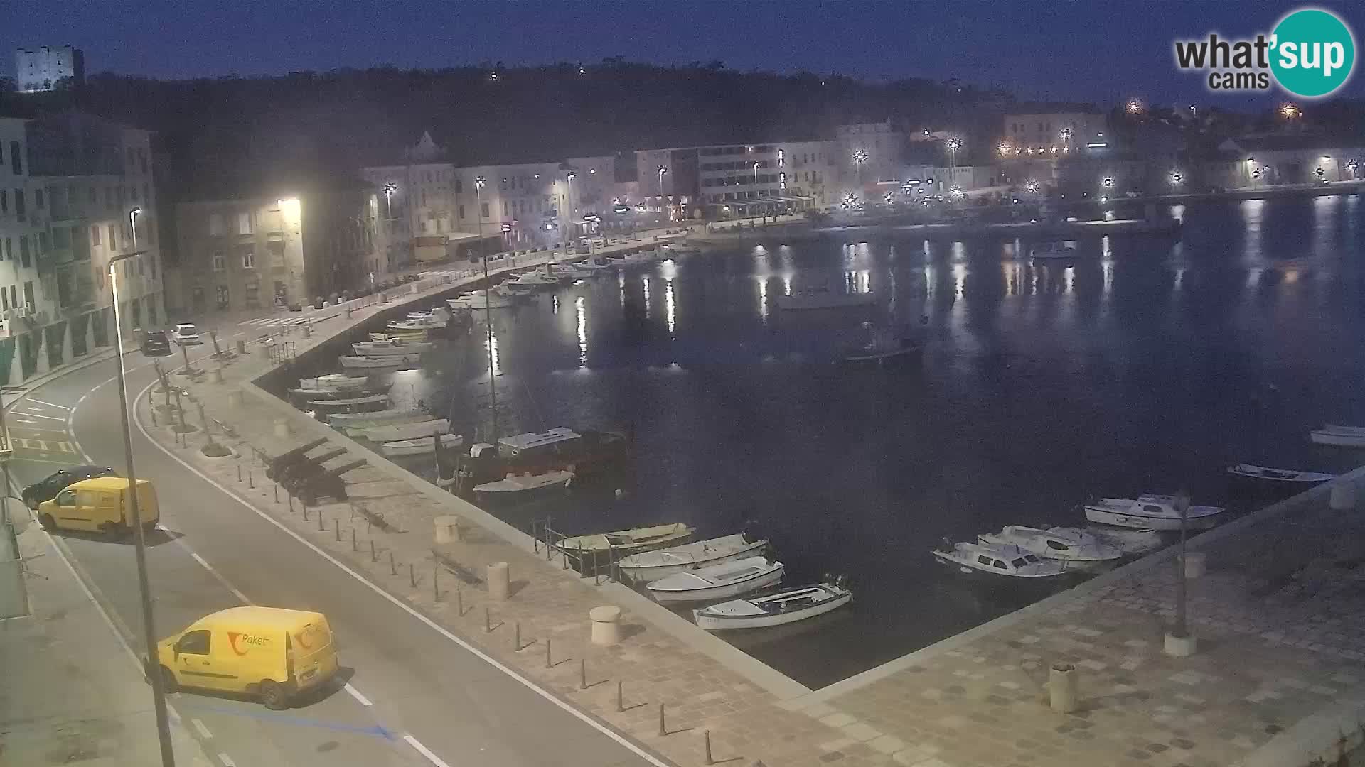 Kamera u živo Senj – Panoramski pogled na senjsku rivu