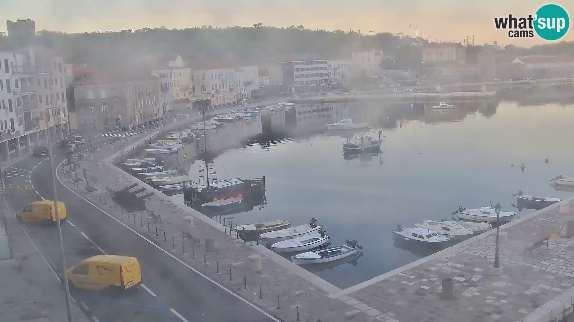 Kamera u živo Senj – Panoramski pogled na senjsku rivu