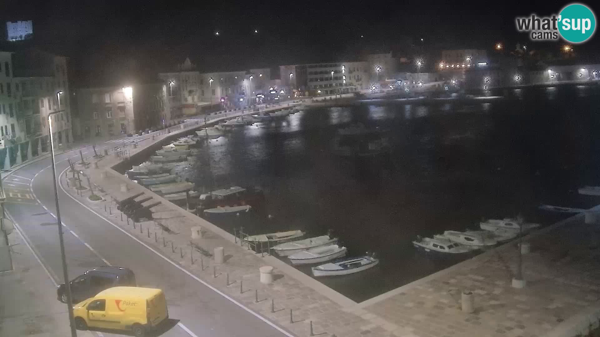 Kamera u živo Senj – Panoramski pogled na senjsku rivu