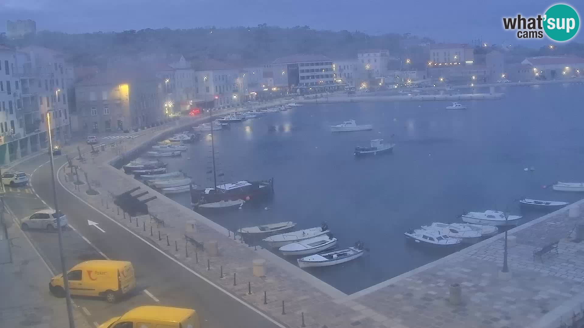 Senj Spletna kamera – pogled na obalo Senja