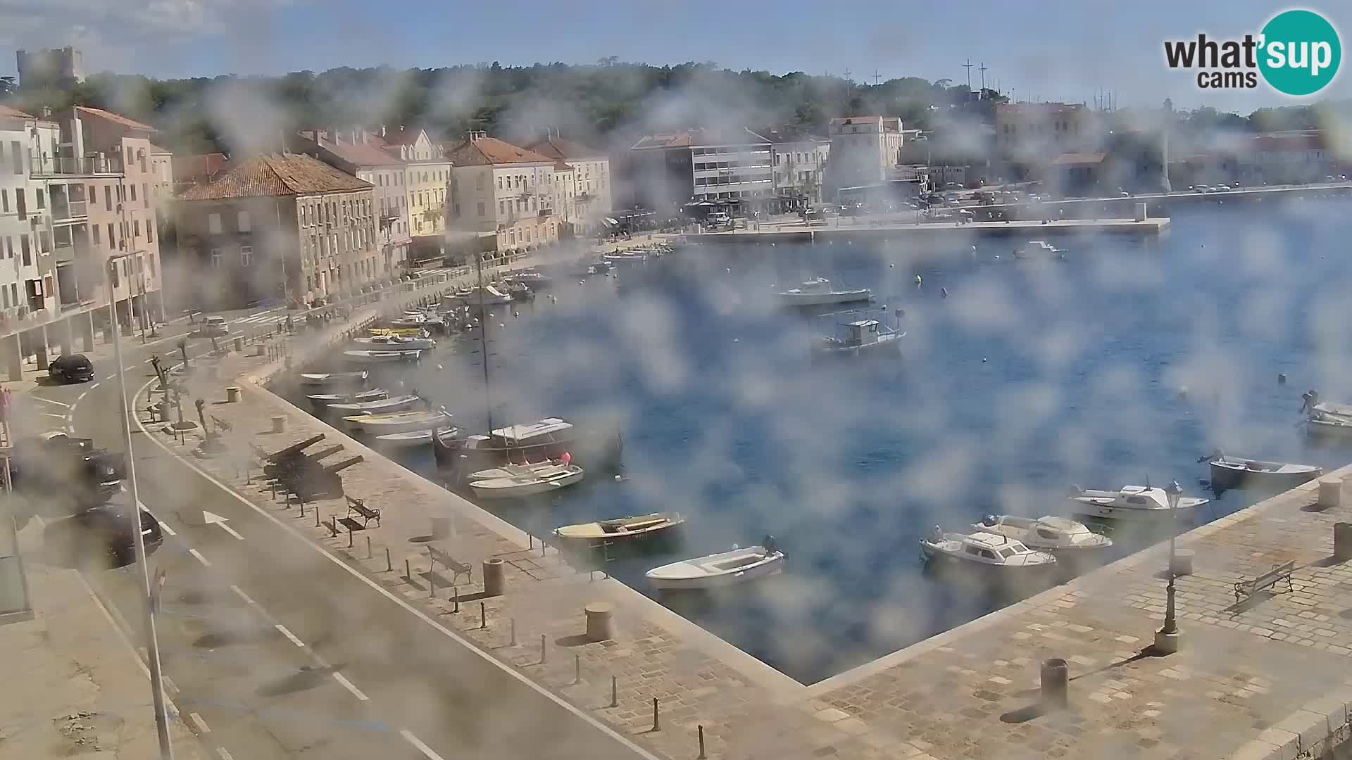 Kamera u živo Senj – Panoramski pogled na senjsku rivu