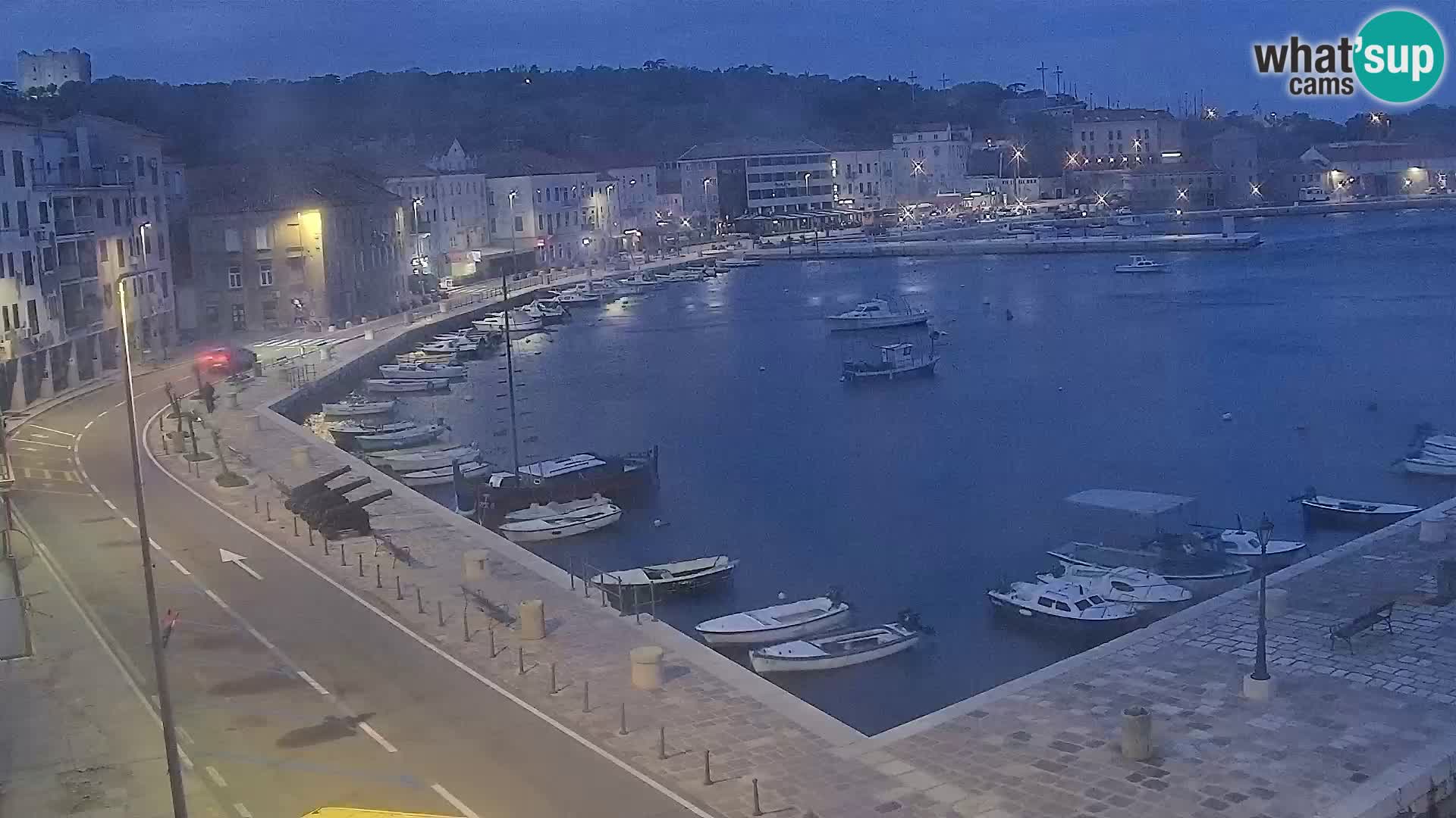 Kamera u živo Senj – Panoramski pogled na senjsku rivu