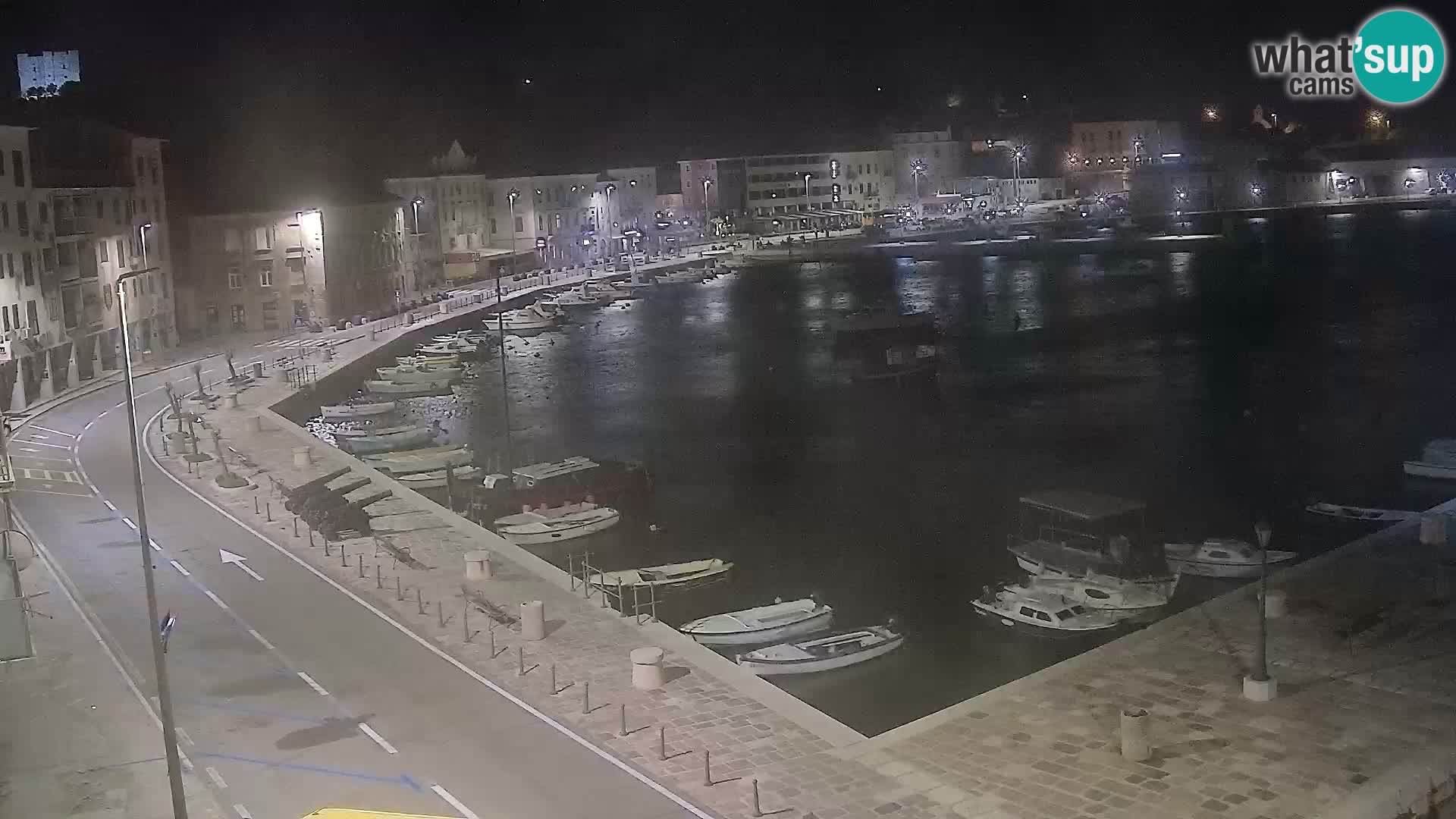 Webcam Senj – Panoramablick auf die Riva Senj