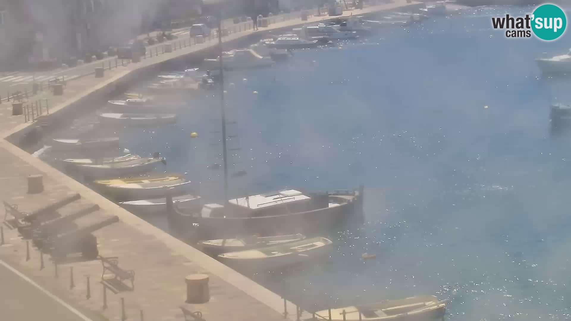 Senj Spletna kamera – pogled na obalo Senja