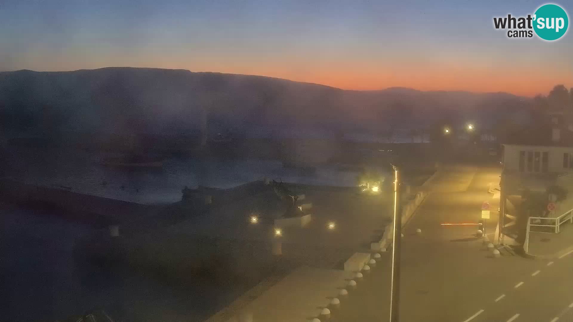 Kamera u živo Senj – Panoramski pogled na senjsku rivu