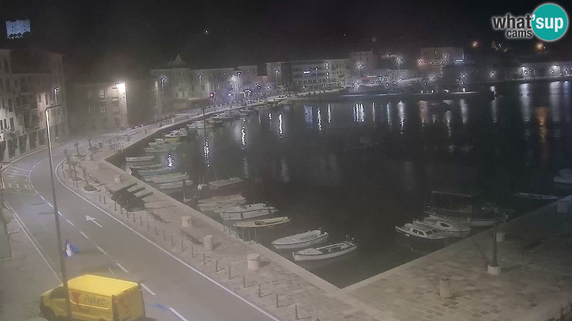 Kamera u živo Senj – Panoramski pogled na senjsku rivu