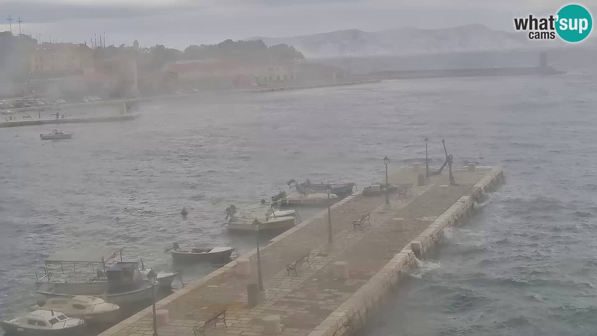 Kamera u živo Senj – Panoramski pogled na senjsku rivu