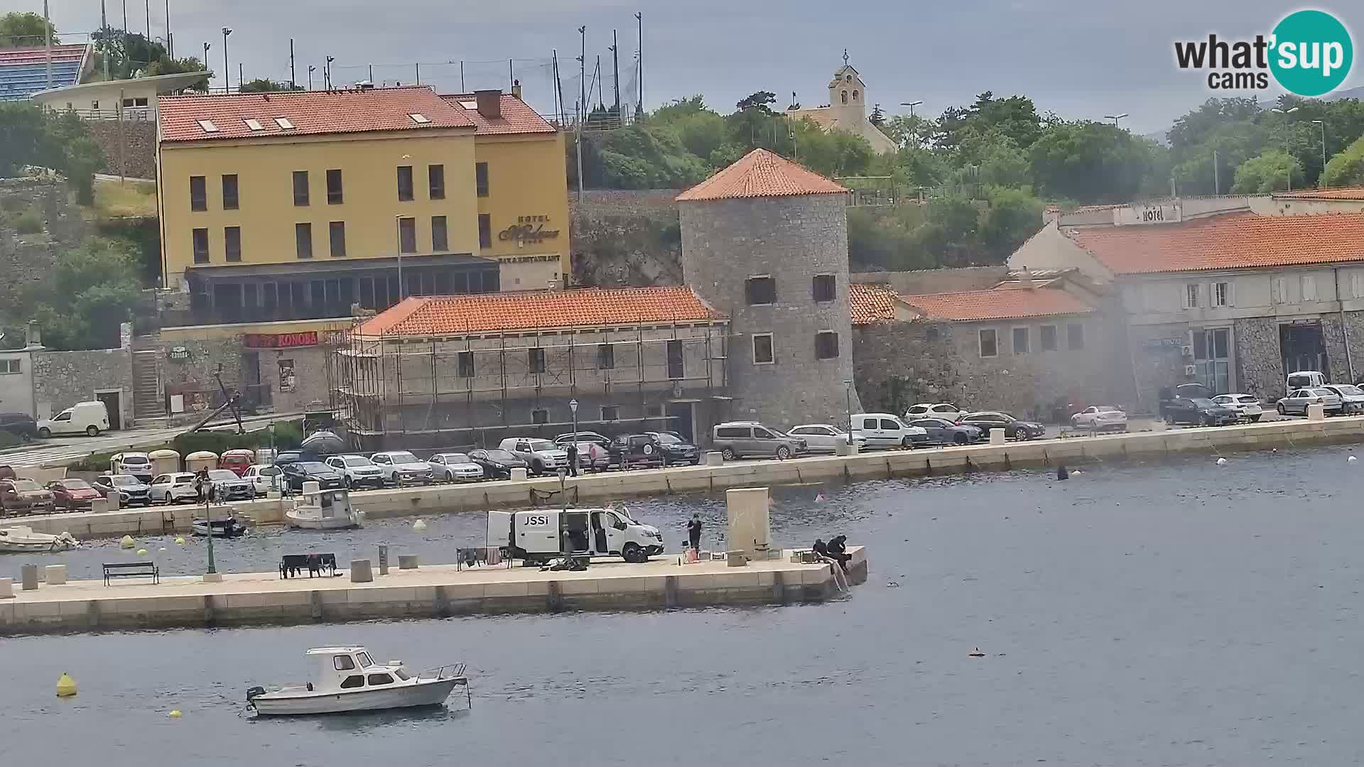 Senj Spletna kamera – pogled na obalo Senja