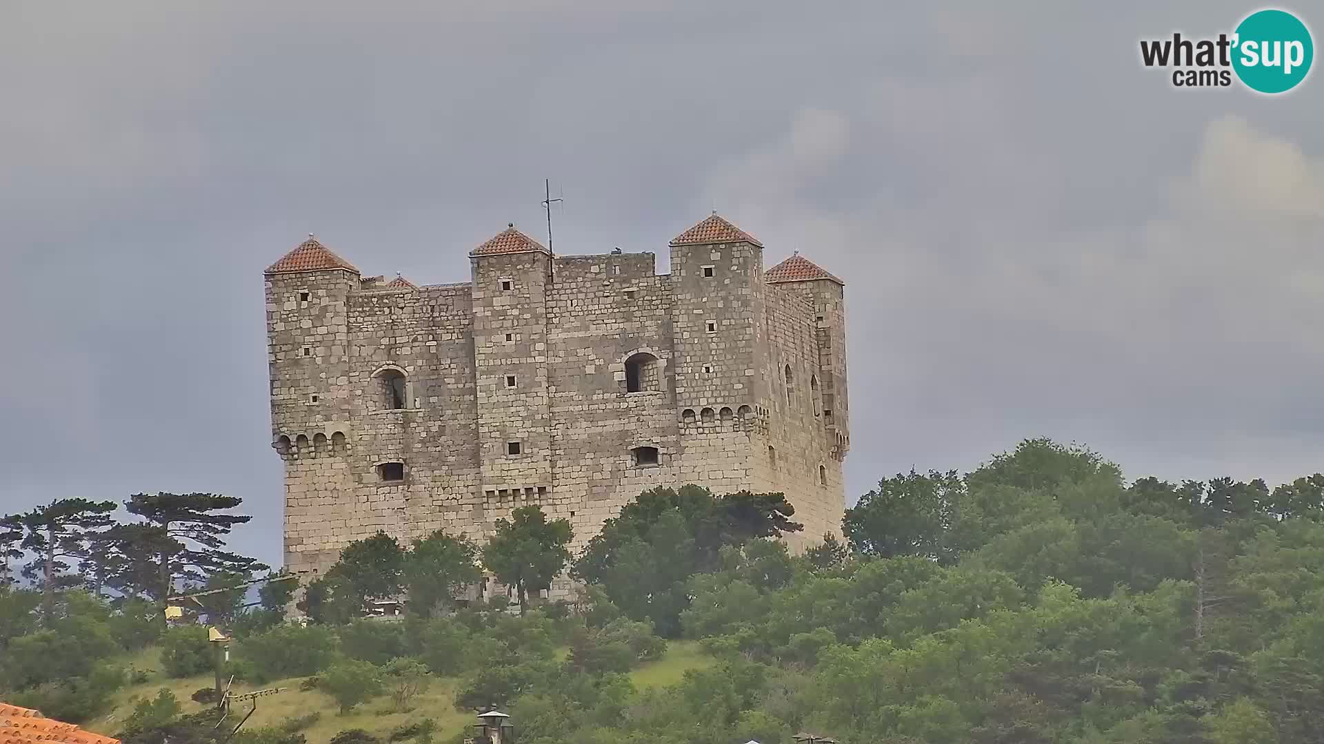 Senj Spletna kamera – pogled na obalo Senja
