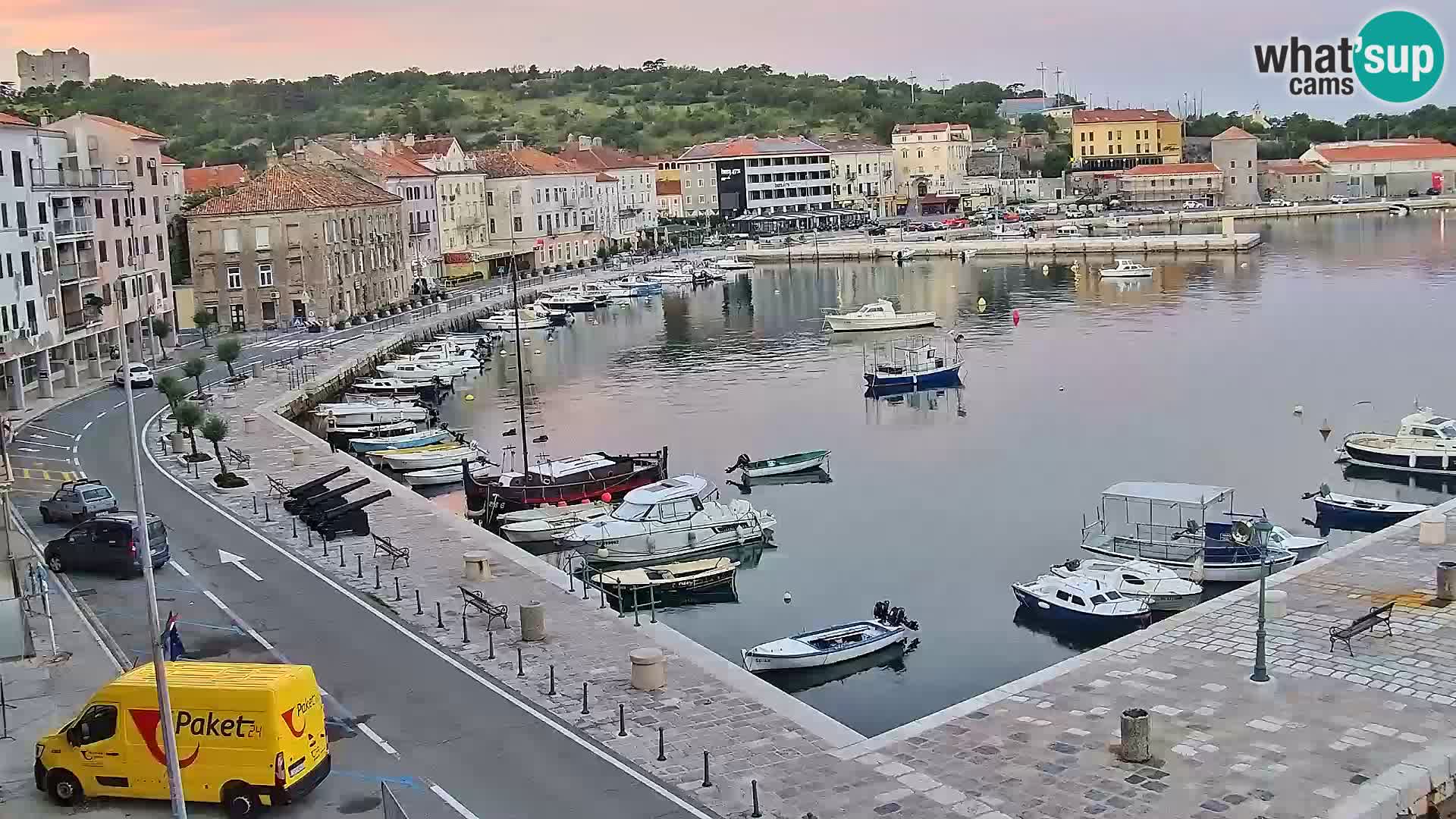 Senj Spletna kamera – pogled na obalo Senja