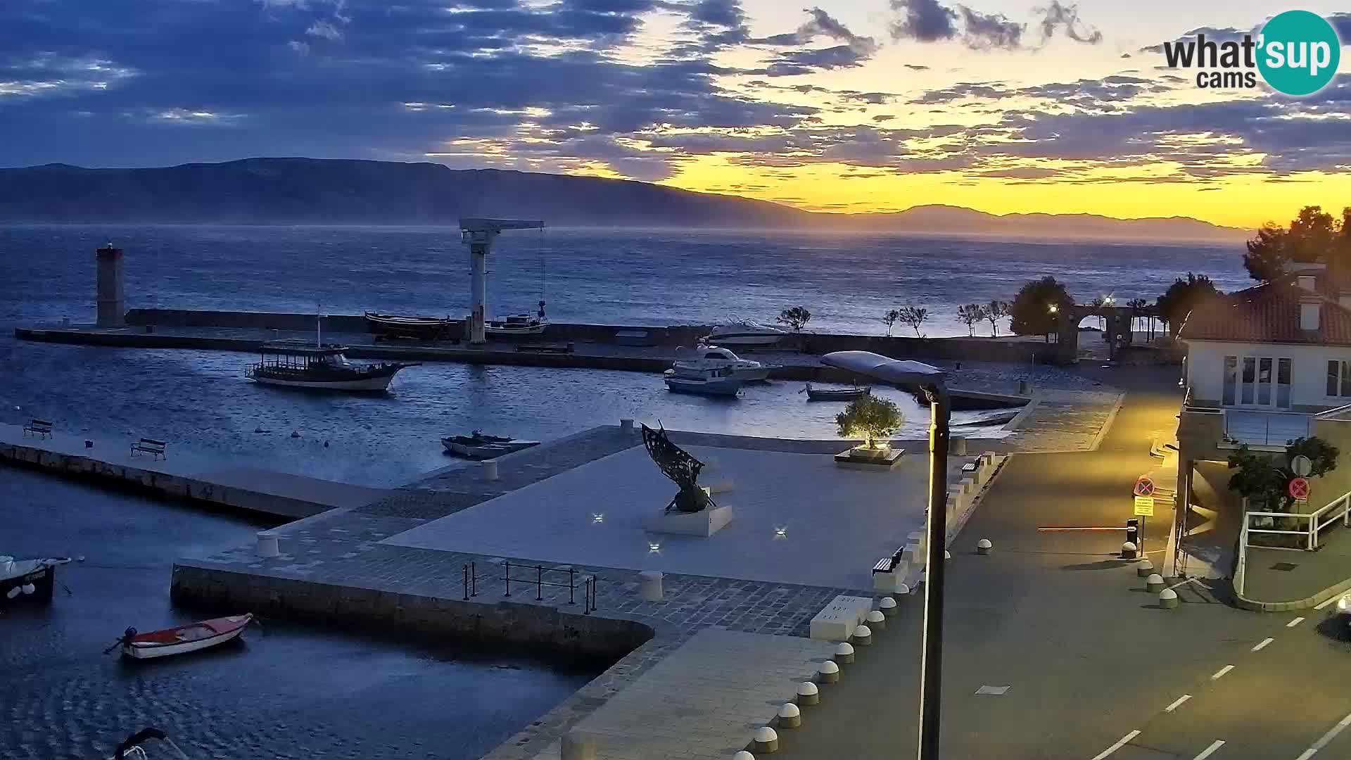 Kamera u živo Senj – Panoramski pogled na senjsku rivu