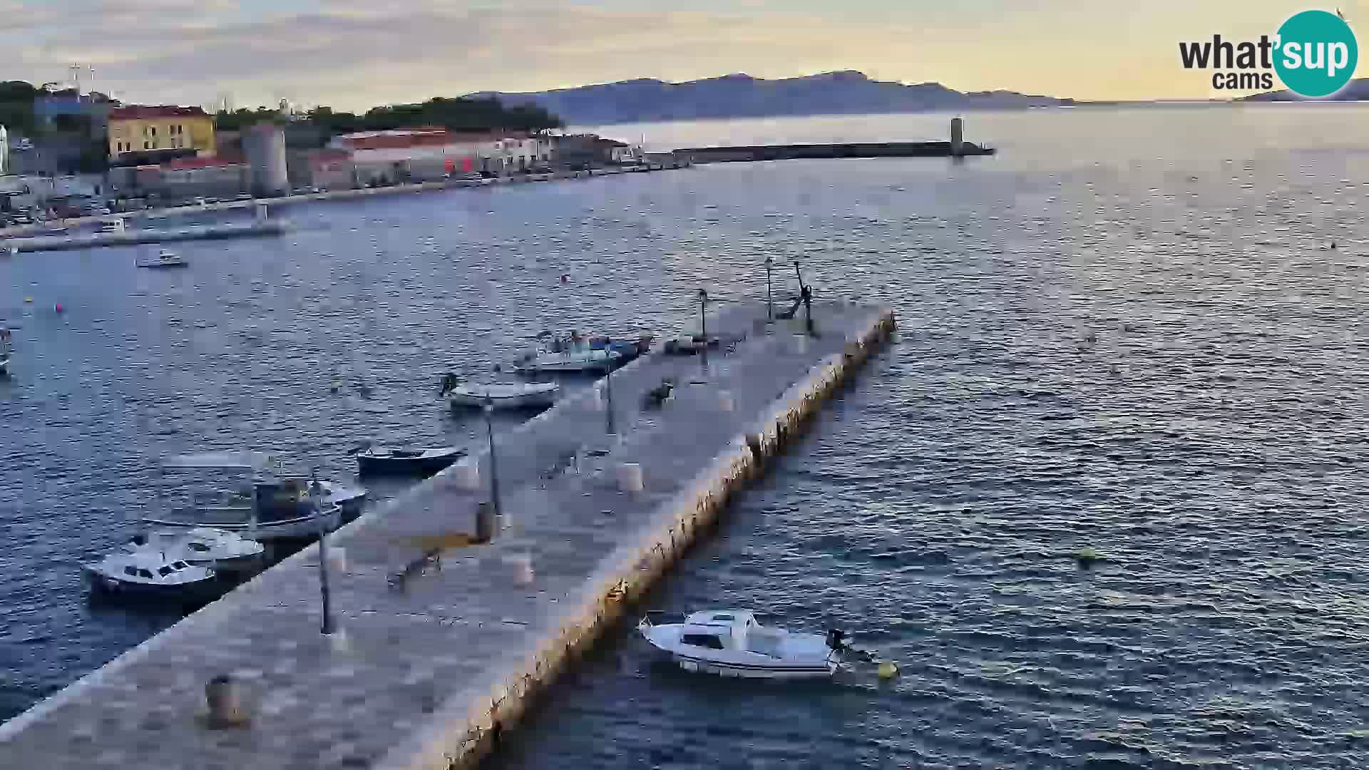 Kamera u živo Senj – Panoramski pogled na senjsku rivu