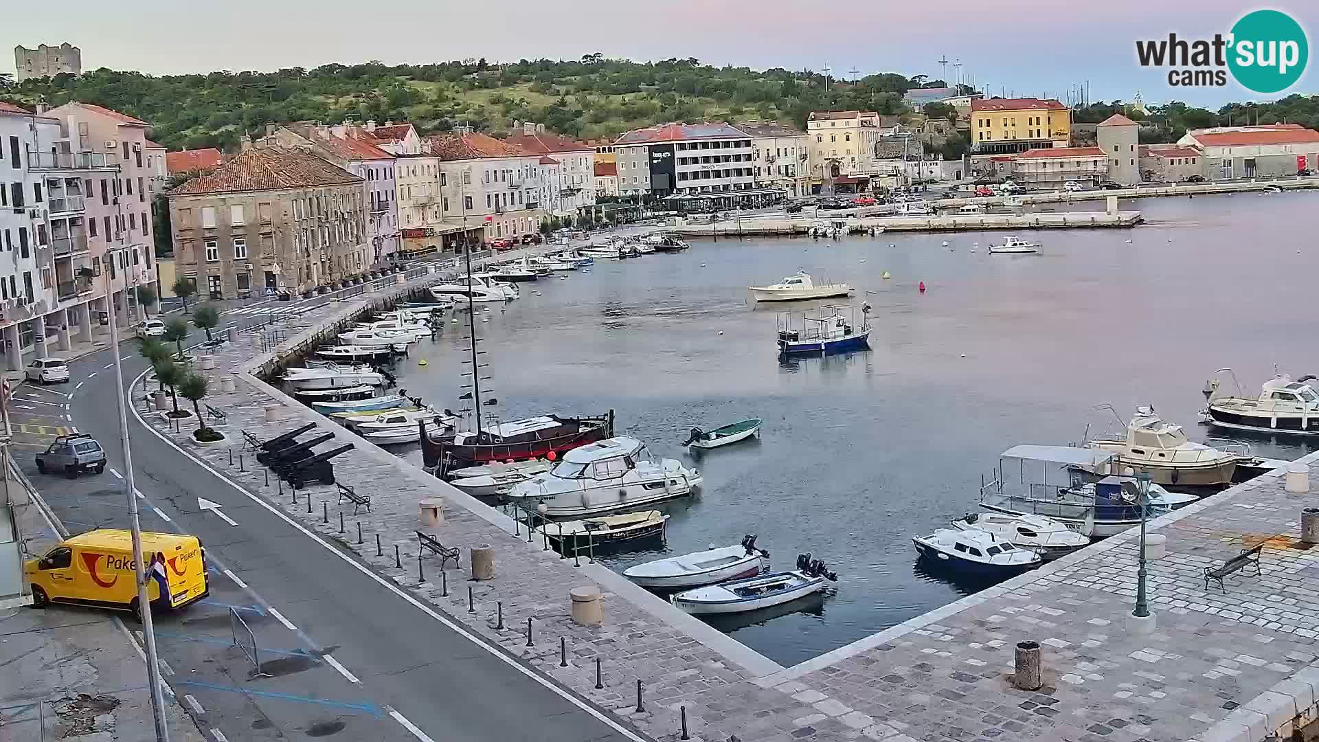 Kamera u živo Senj – Panoramski pogled na senjsku rivu