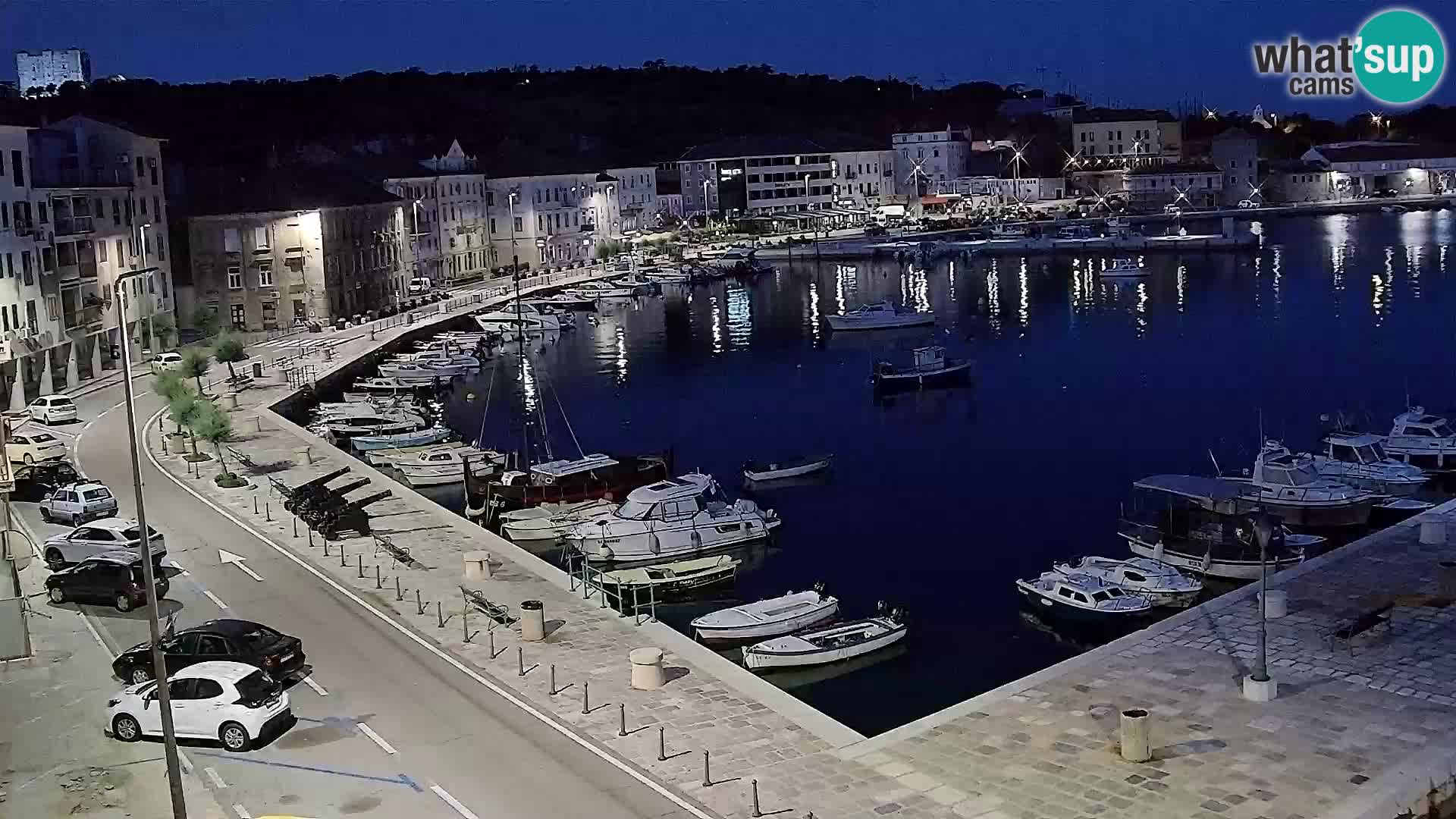 Webcam Senj – Panoramablick auf die Riva Senj