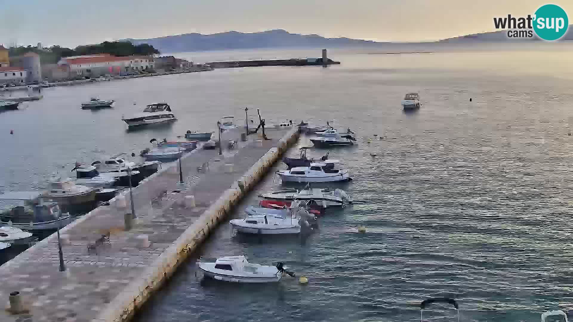 Kamera u živo Senj – Panoramski pogled na senjsku rivu