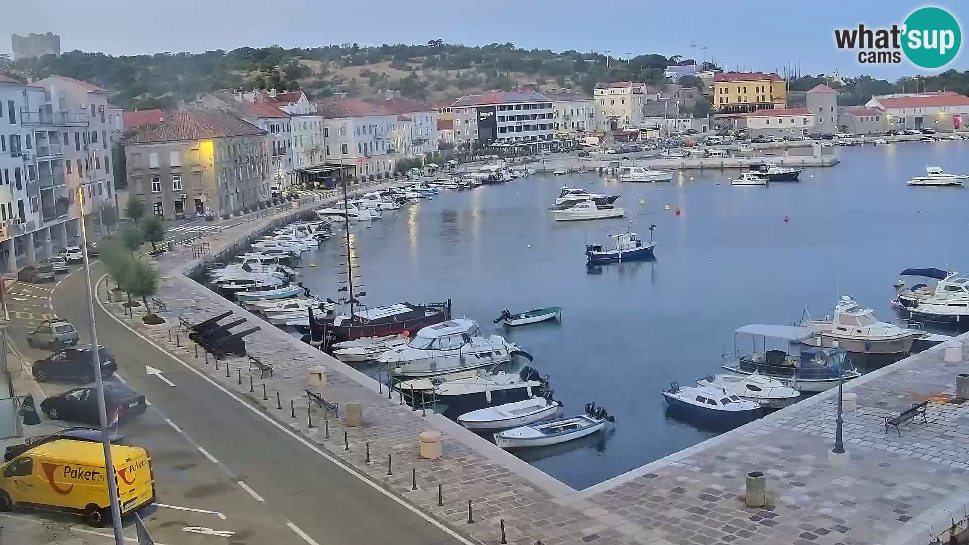 Kamera u živo Senj – Panoramski pogled na senjsku rivu