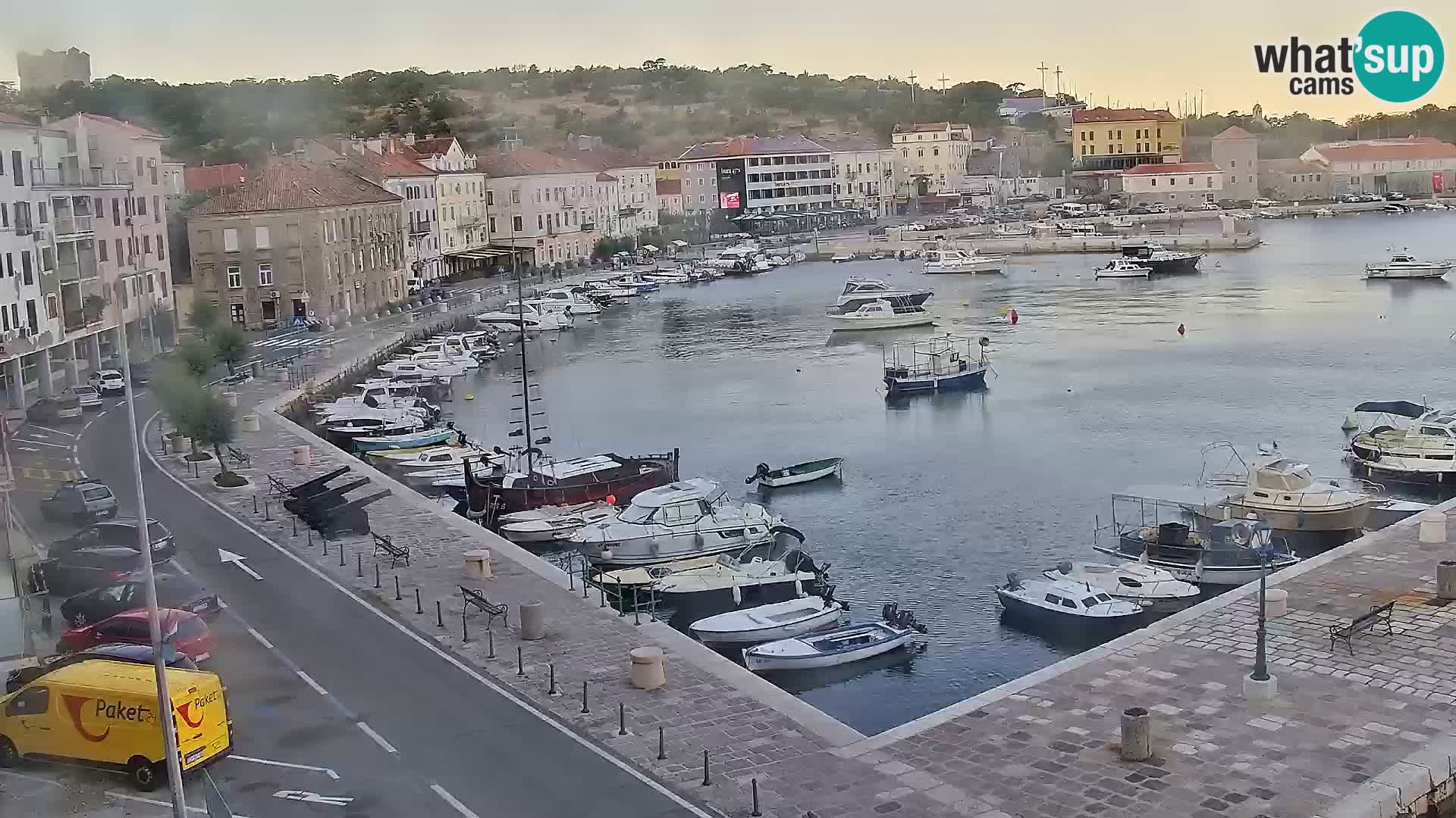 Kamera u živo Senj – Panoramski pogled na senjsku rivu