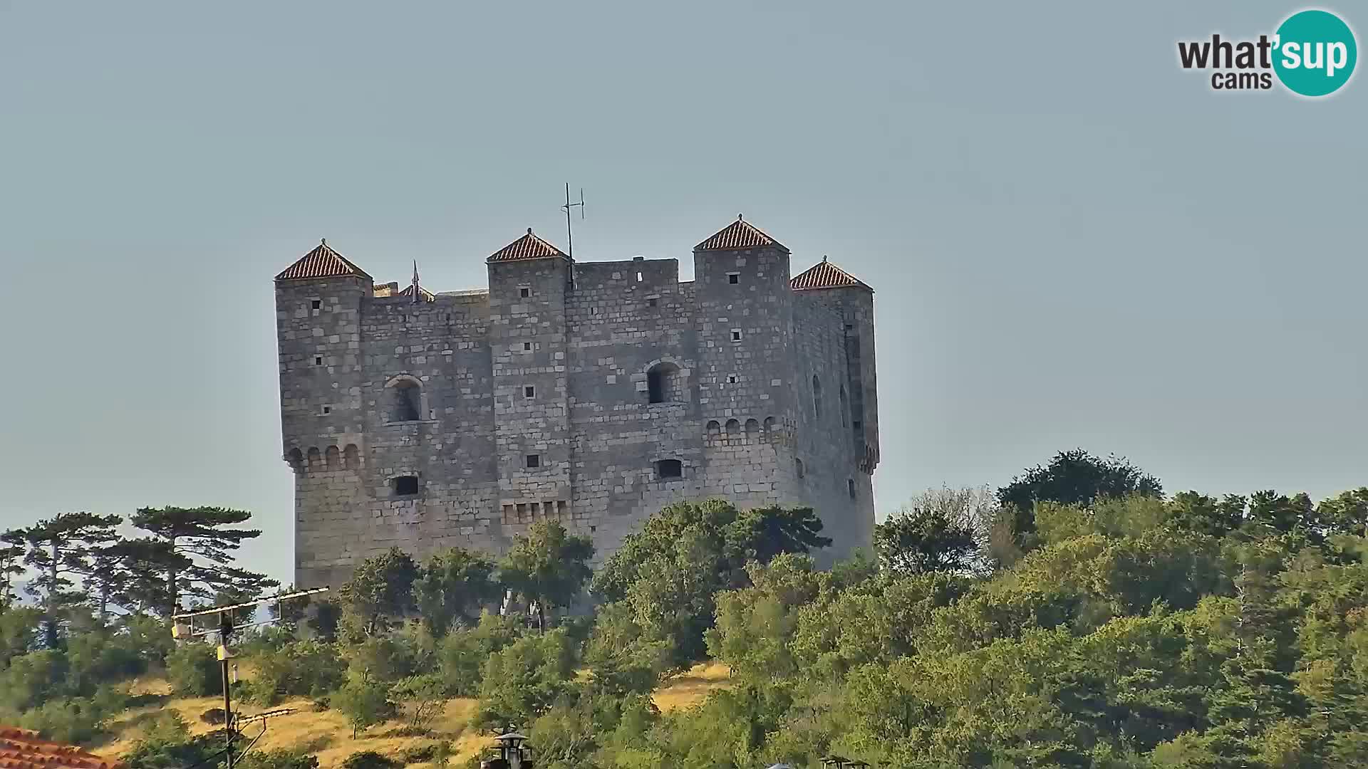 Kamera u živo Senj – Panoramski pogled na senjsku rivu