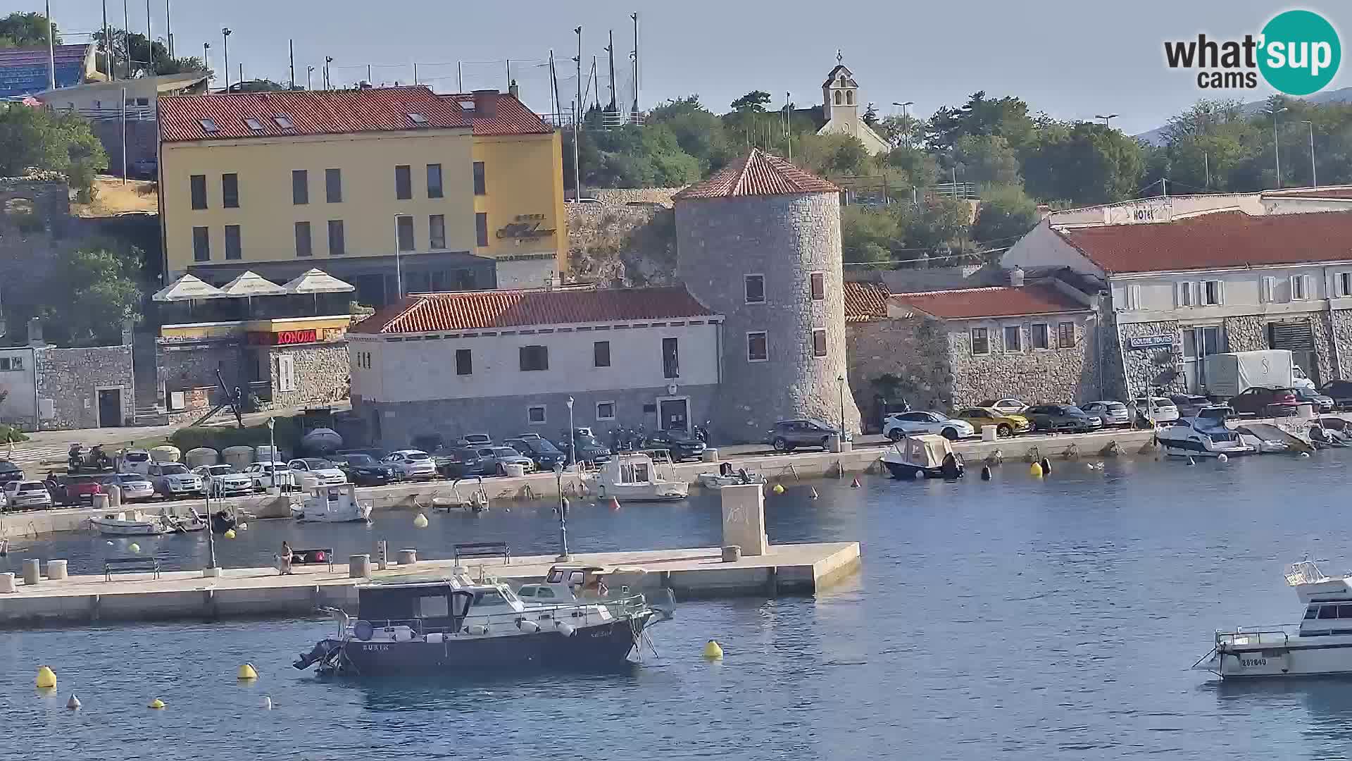 Kamera u živo Senj – Panoramski pogled na senjsku rivu