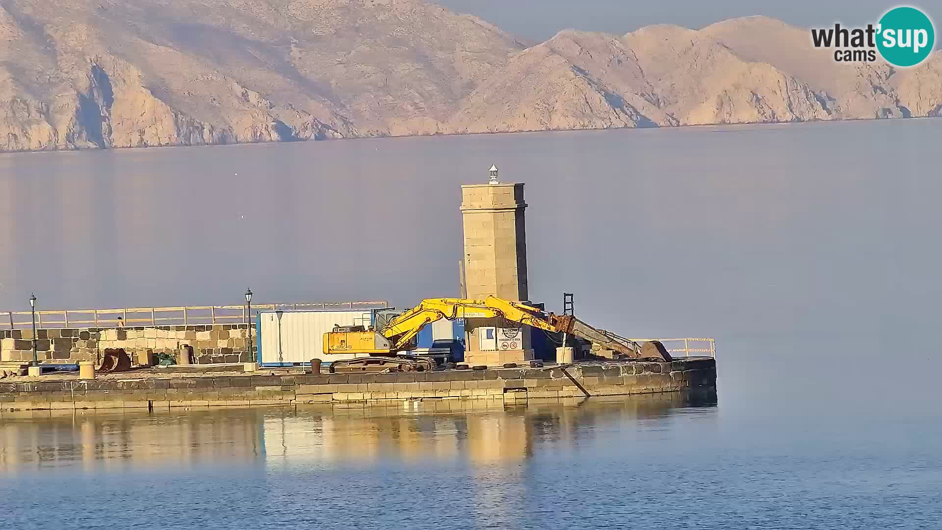 Senj Spletna kamera – pogled na obalo Senja