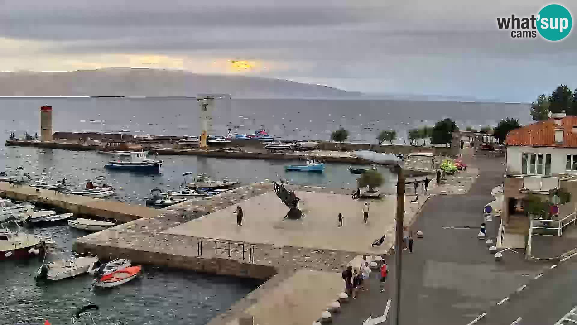Kamera u živo Senj – Panoramski pogled na senjsku rivu