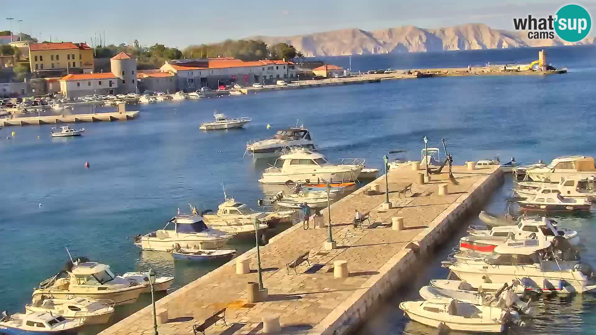 Kamera u živo Senj – Panoramski pogled na senjsku rivu