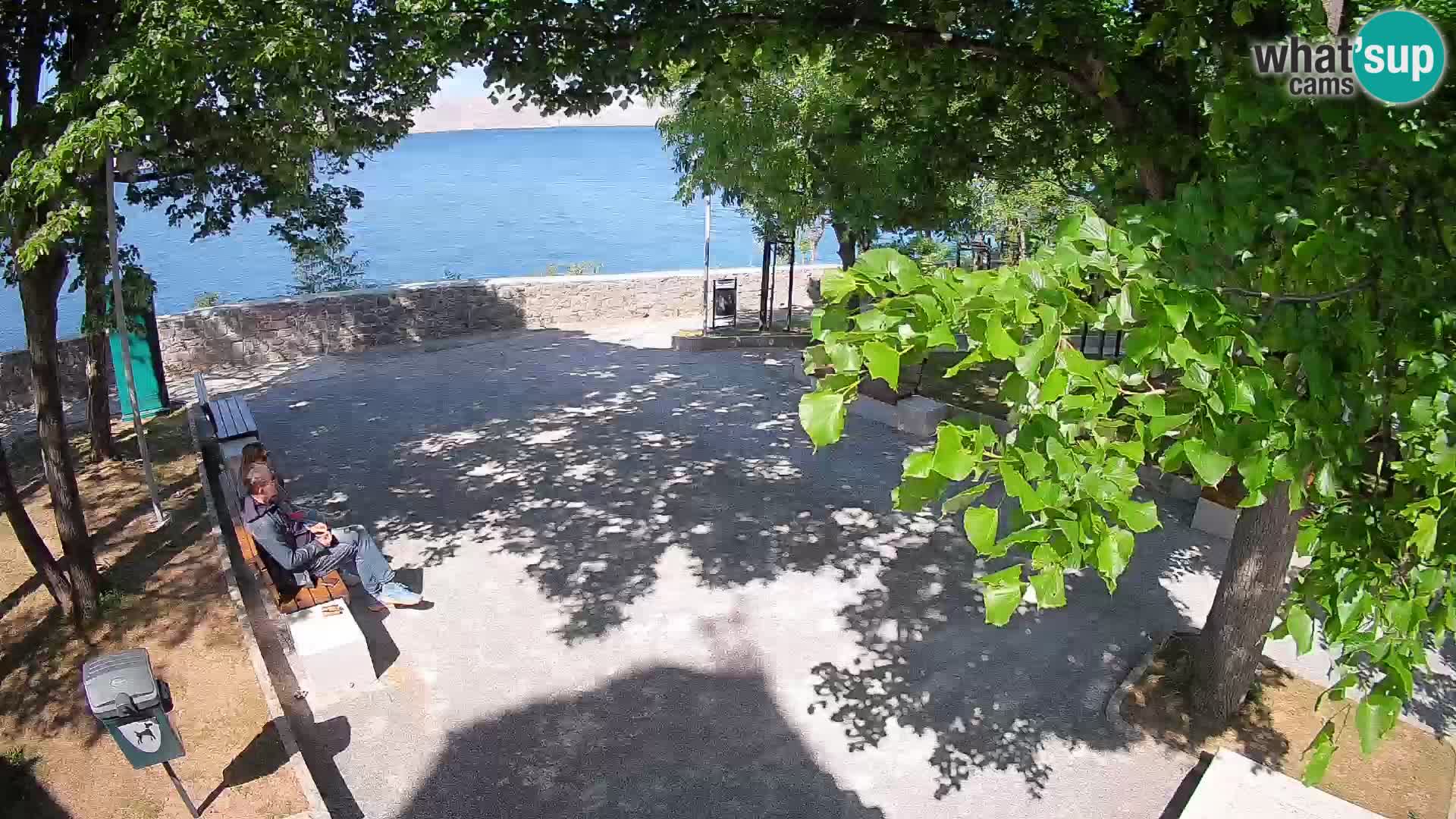 Webcam Senj en direct – Parc des Écrivains et canal du Velebit