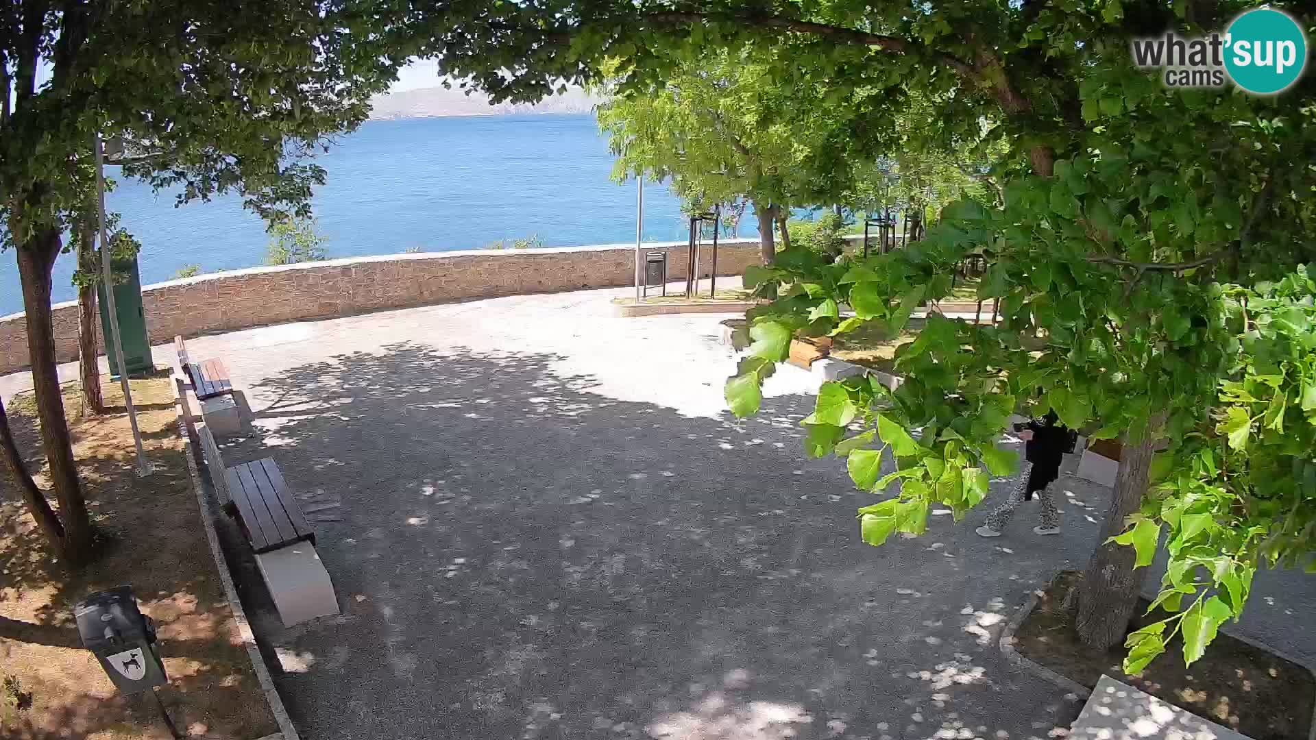 Kamera uživo Senj – Park književnika i Velebitski kanal