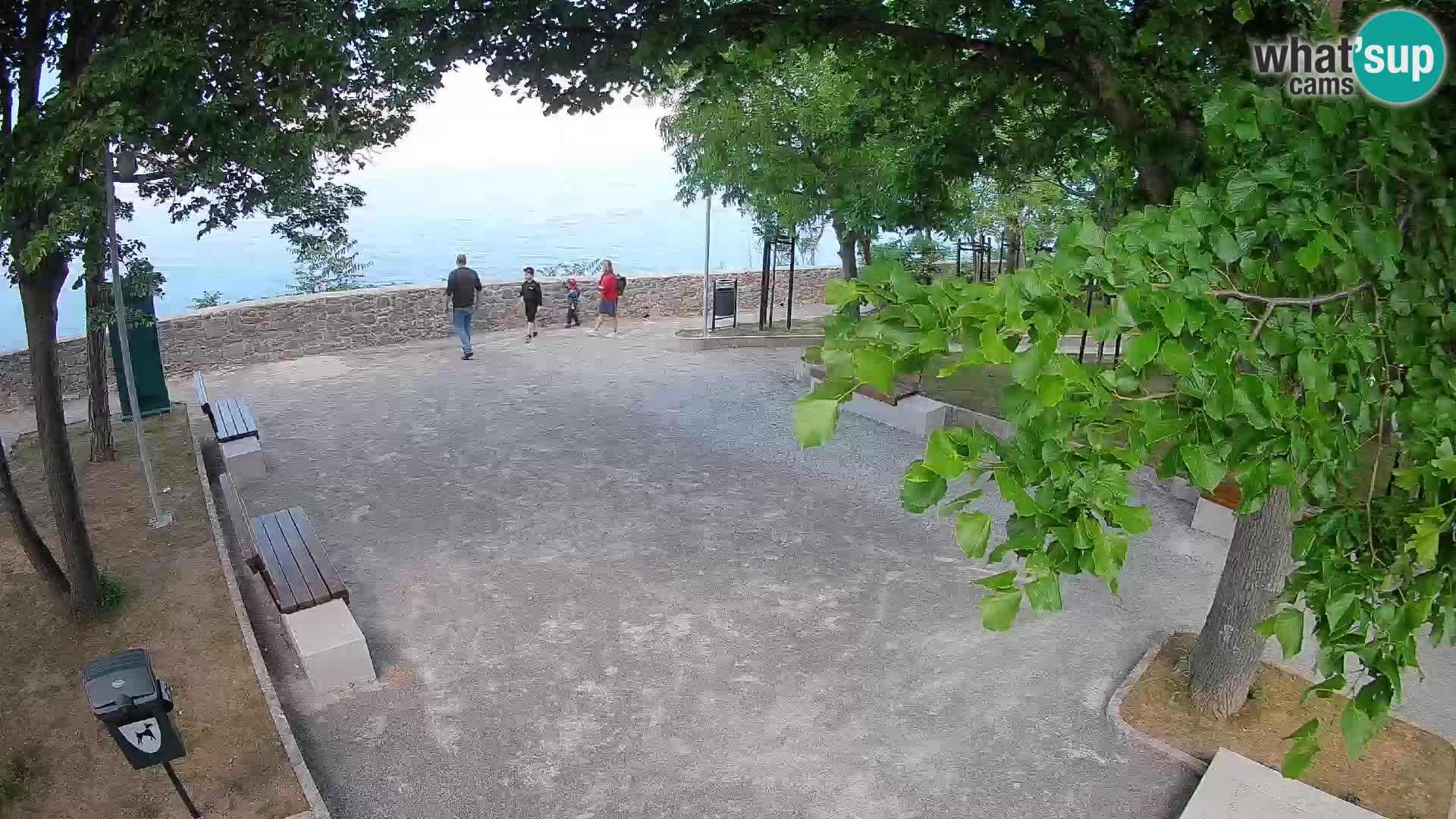 Webcam Senj en direct – Parc des Écrivains et canal du Velebit