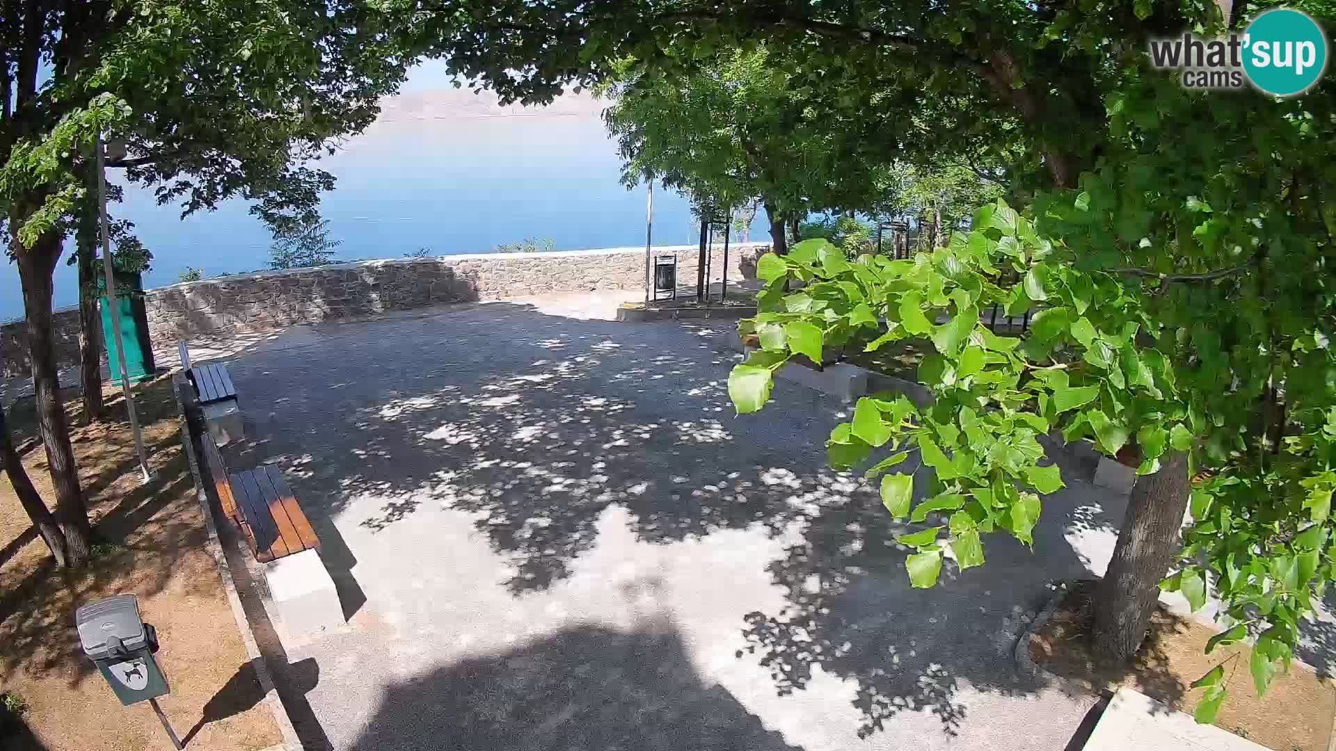 Senj Live Webcam – Schriftstellerpark und Velebit-Kanal