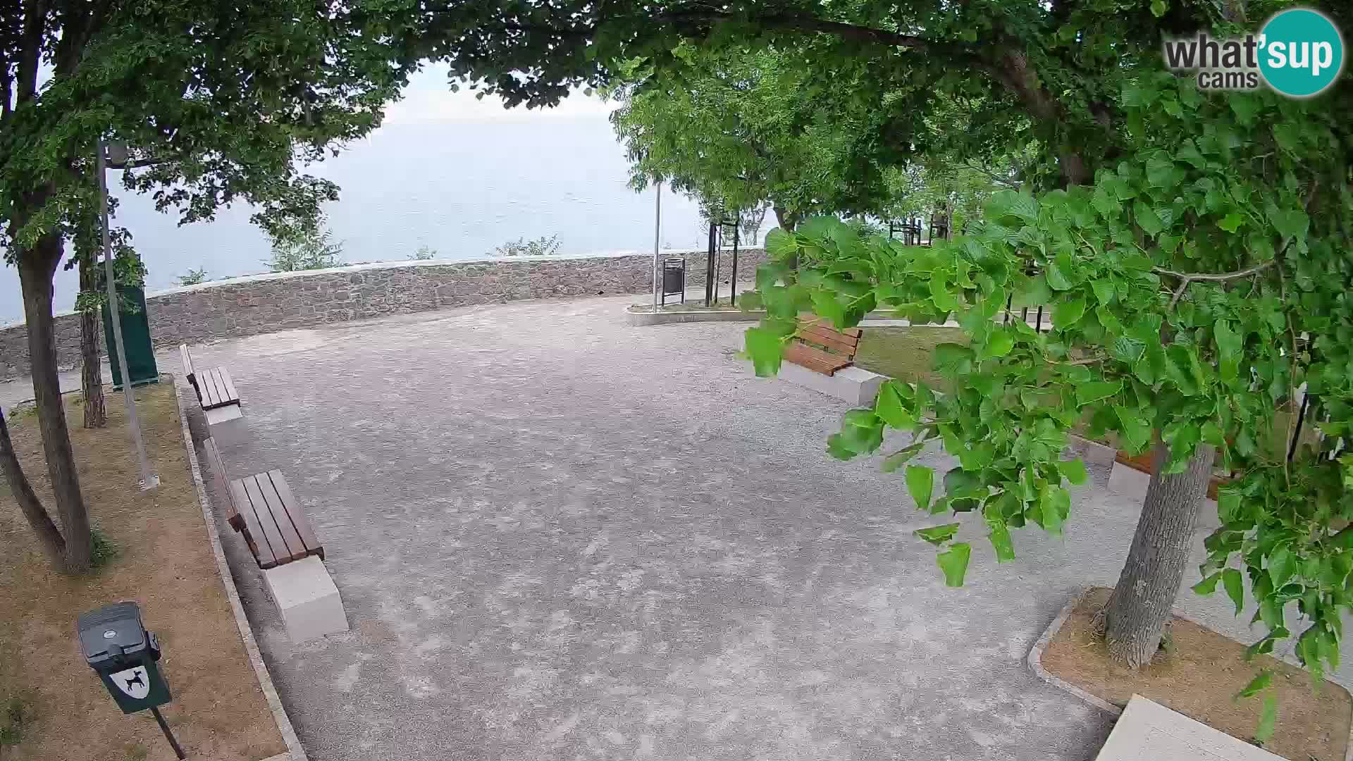 Senj Live Webcam – Schriftstellerpark und Velebit-Kanal