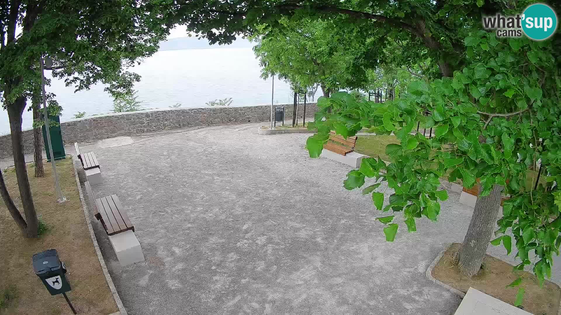 Webcam Senj en direct – Parc des Écrivains et canal du Velebit