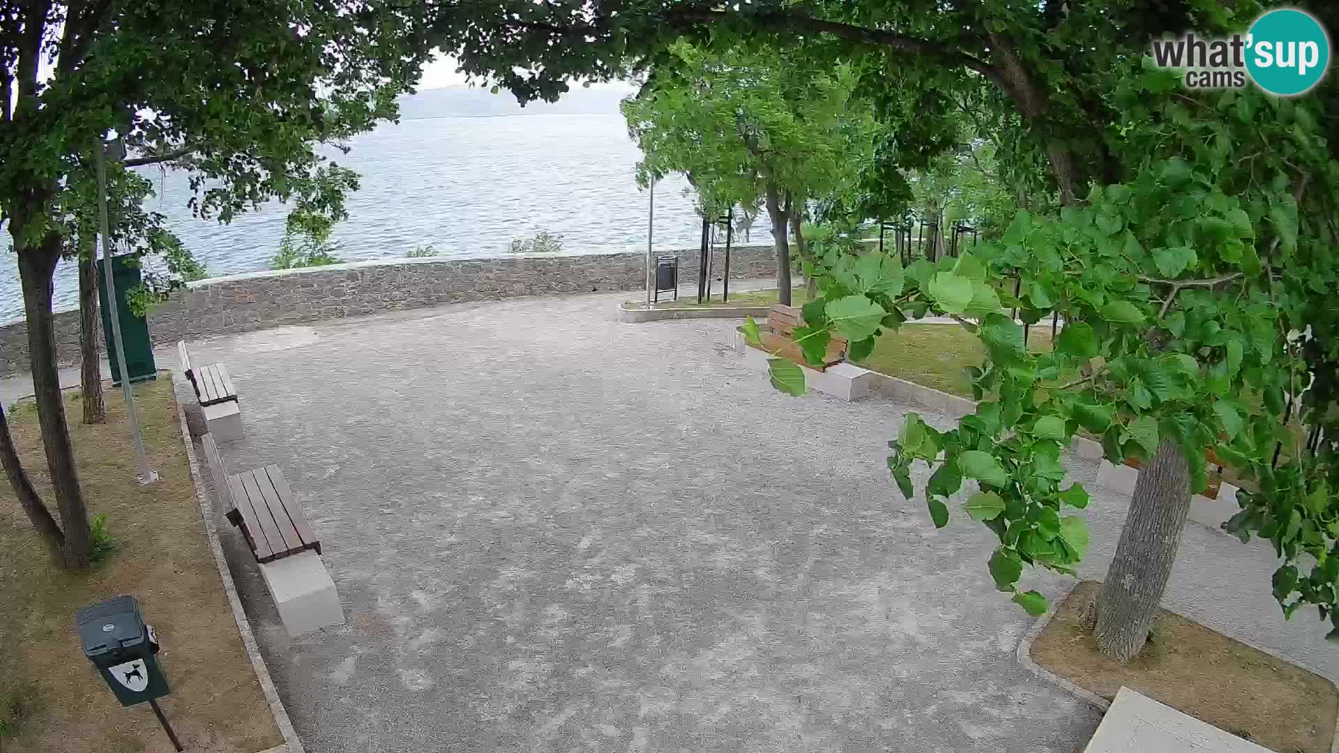 Kamera uživo Senj – Park književnika i Velebitski kanal