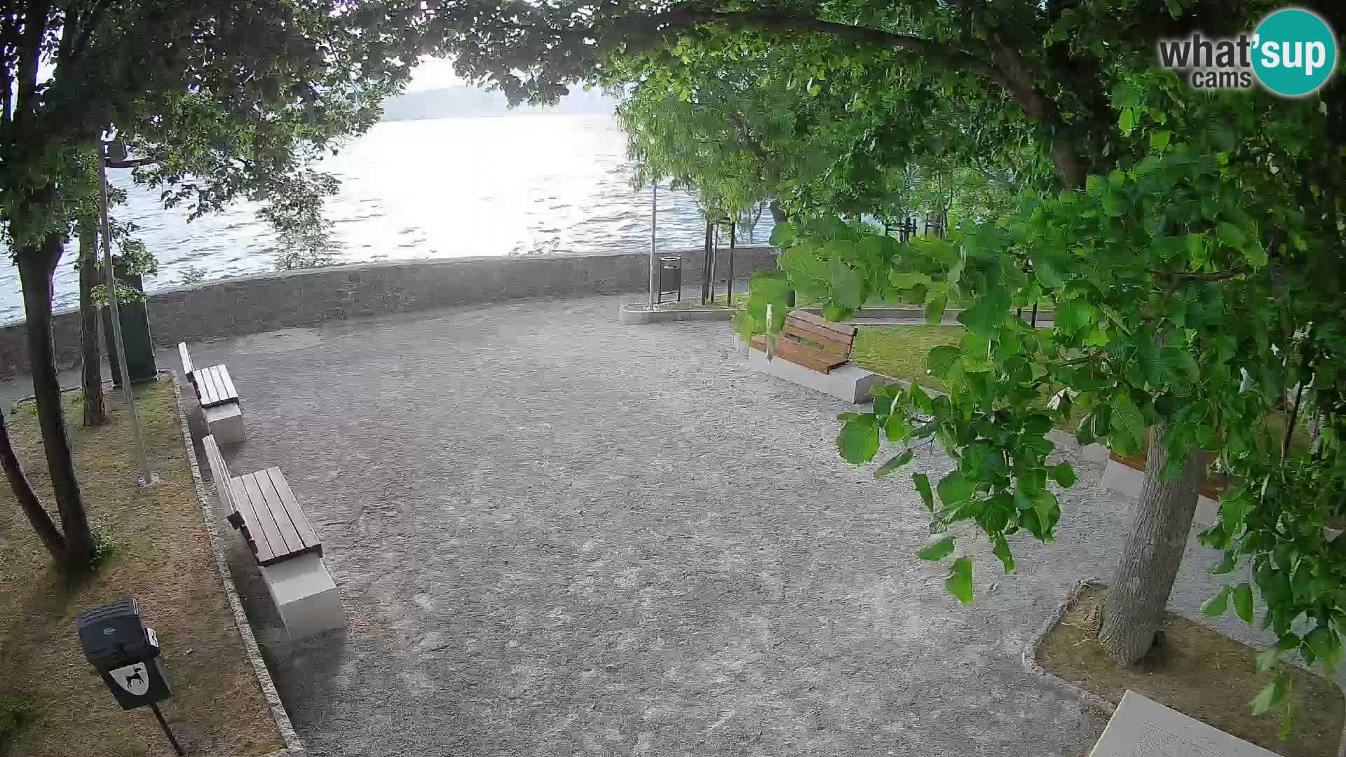 Kamera uživo Senj – Park književnika i Velebitski kanal